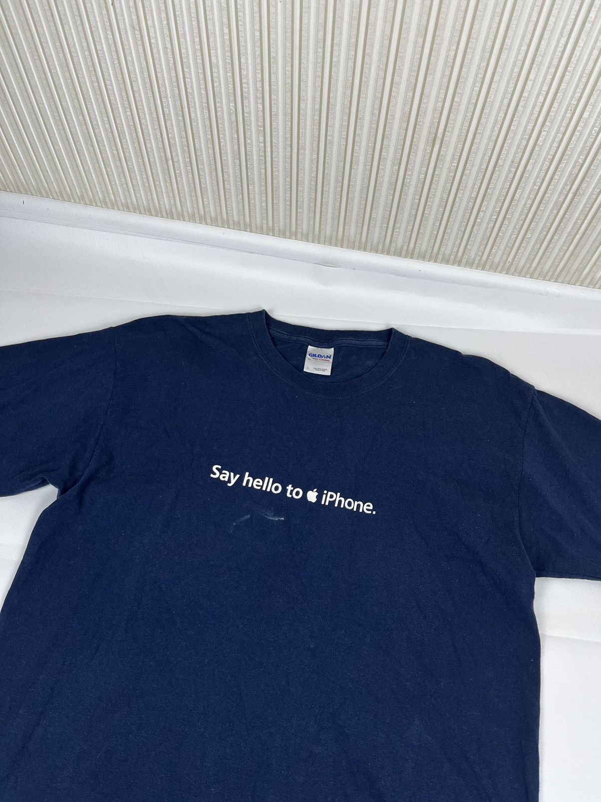 Apple Apple Vintage “Say HelloTo IPhone” 00s Y2K Size US L / EU 52-54 / 3 - 3 Thumbnail