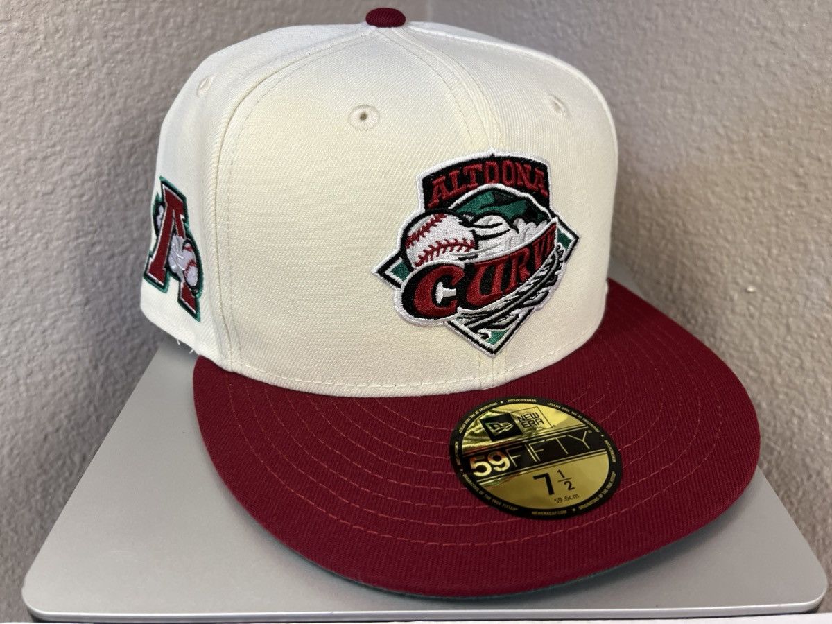 MLB × New Era Cap USA 7 1/2 Altoona Curve Chrome/Burgundy Green UV 59Fifty Size ONE SIZE - 1 Thumbnail