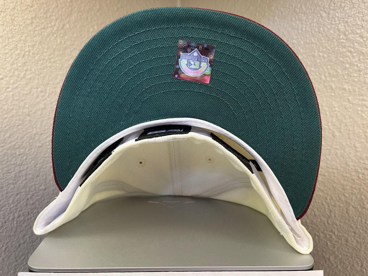 MLB × New Era Cap USA 7 1/2 Altoona Curve Chrome/Burgundy Green UV 59Fifty Size ONE SIZE - 3 Thumbnail
