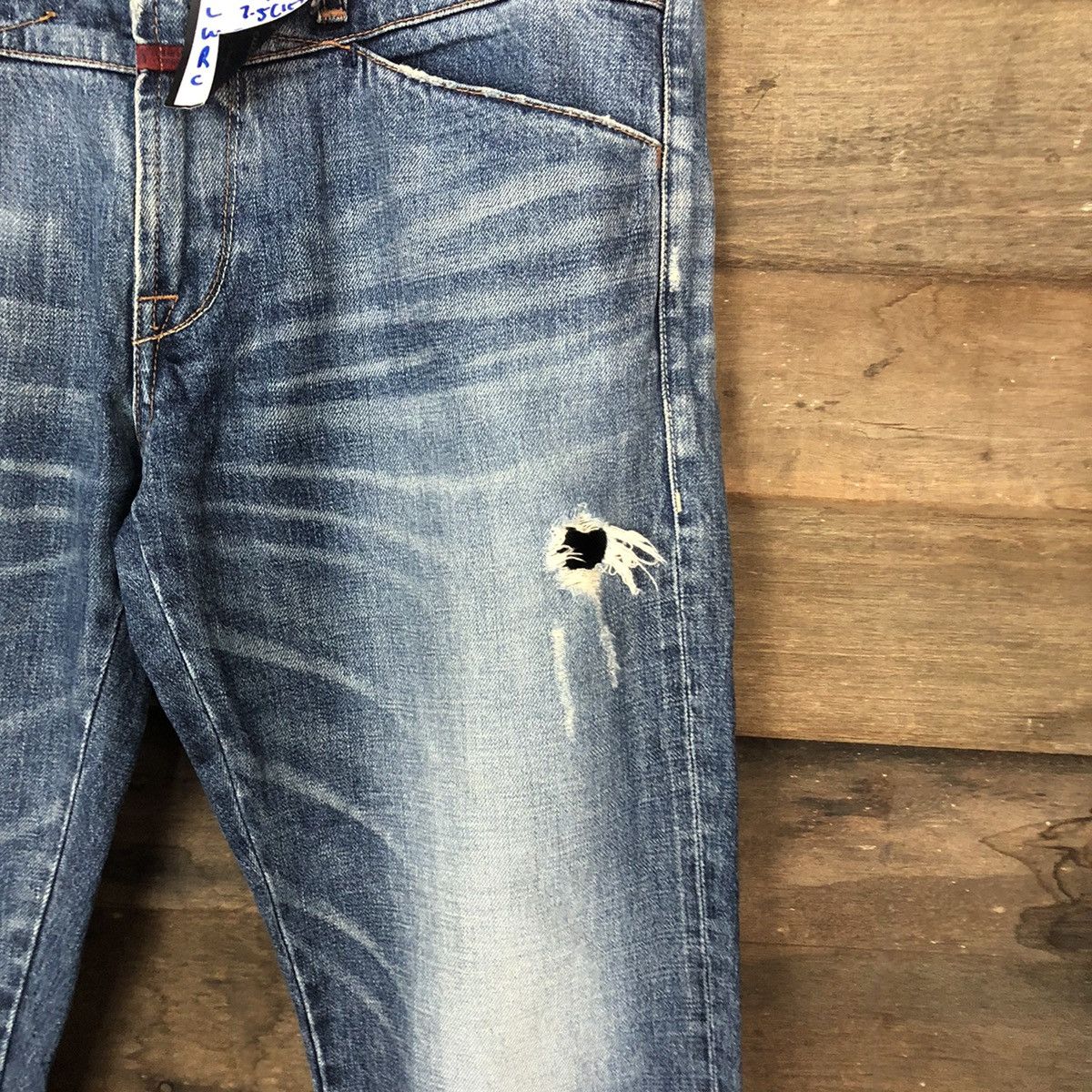 Marithe + Francois Girbaud Marithe Francois Girbaud Blue Distressed Denim Pants #5103 Size US 30 / EU 46 - 7 Thumbnail