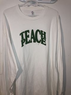 Hanes Teach Peace Long Sleeve T-shirt. Small 