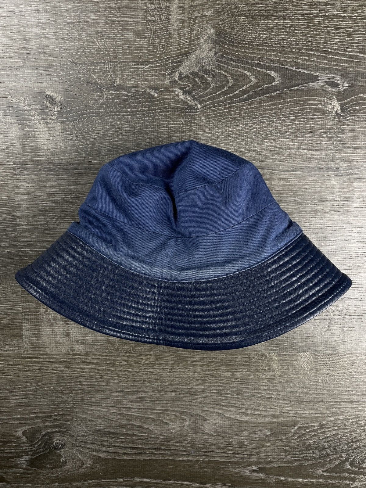 Undercover Blue🫐 Reversible Bucket Hat - A/W '01 "D.A.V.F" Size ONE SIZE - 6 Thumbnail