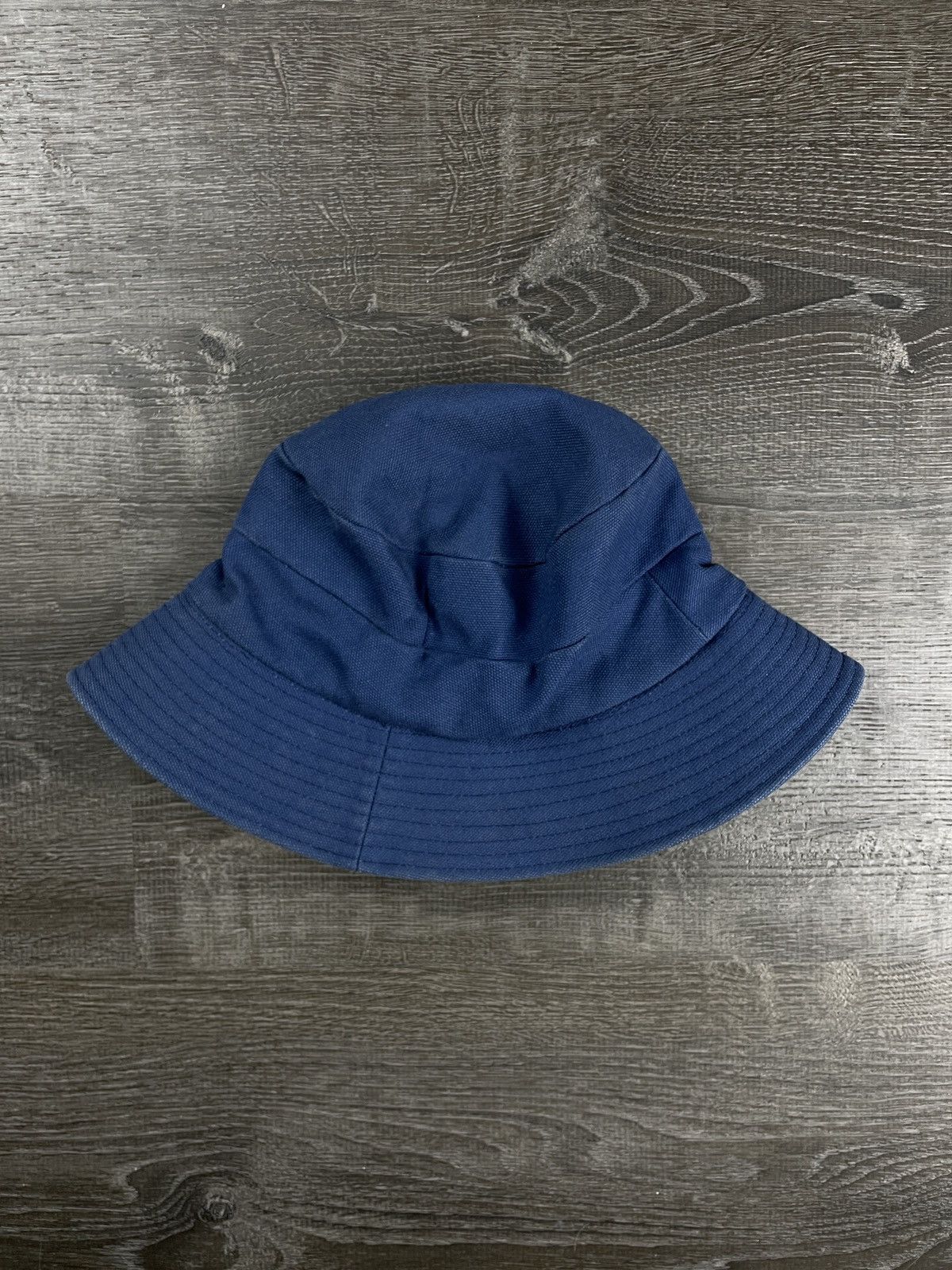 Undercover Blue🫐 Reversible Bucket Hat - A/W '01 "D.A.V.F" Size ONE SIZE - 1 Thumbnail