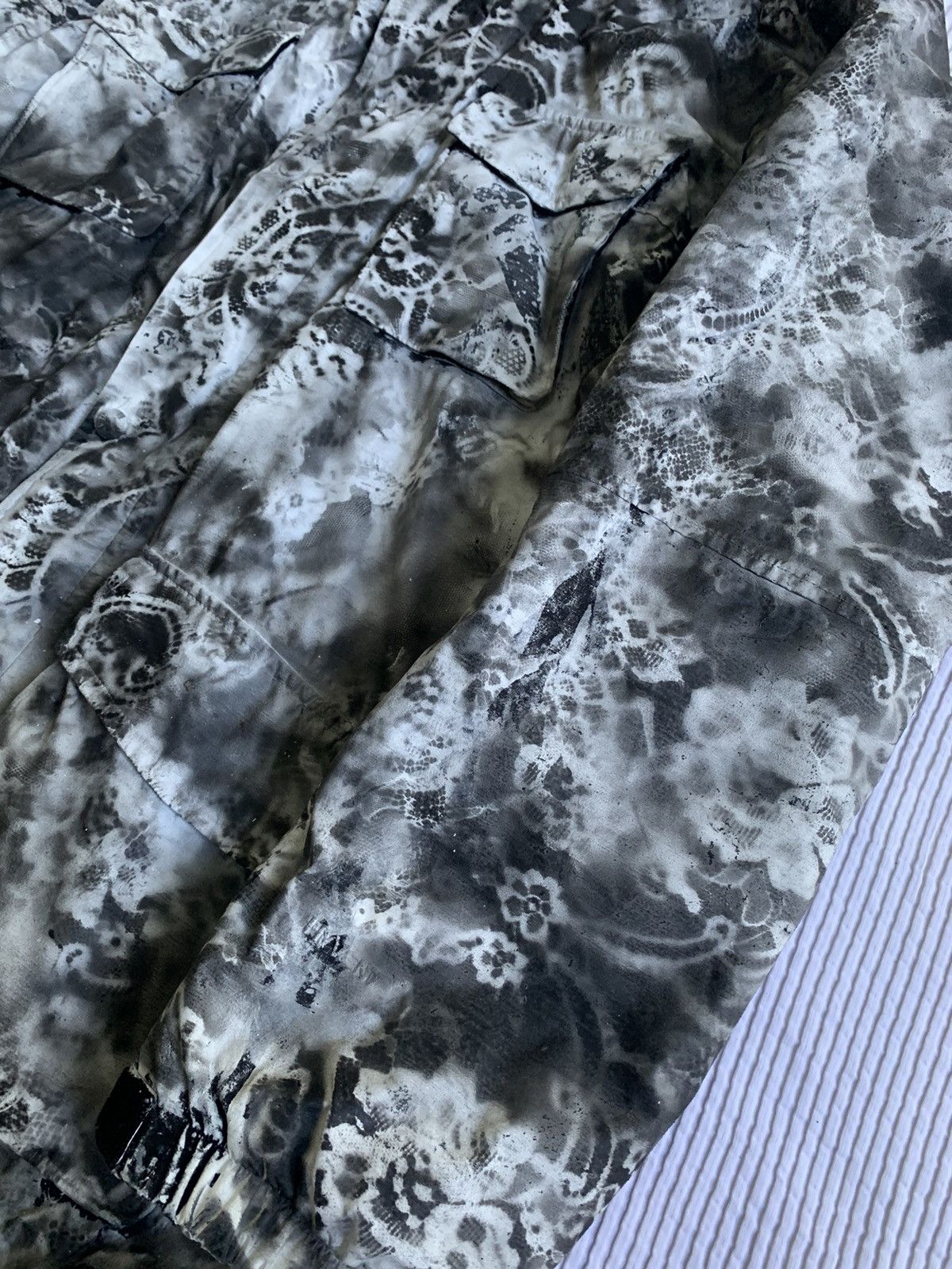 Handmade Perfect Painted Parka Size US L / EU 52-54 / 3 - 11 Thumbnail