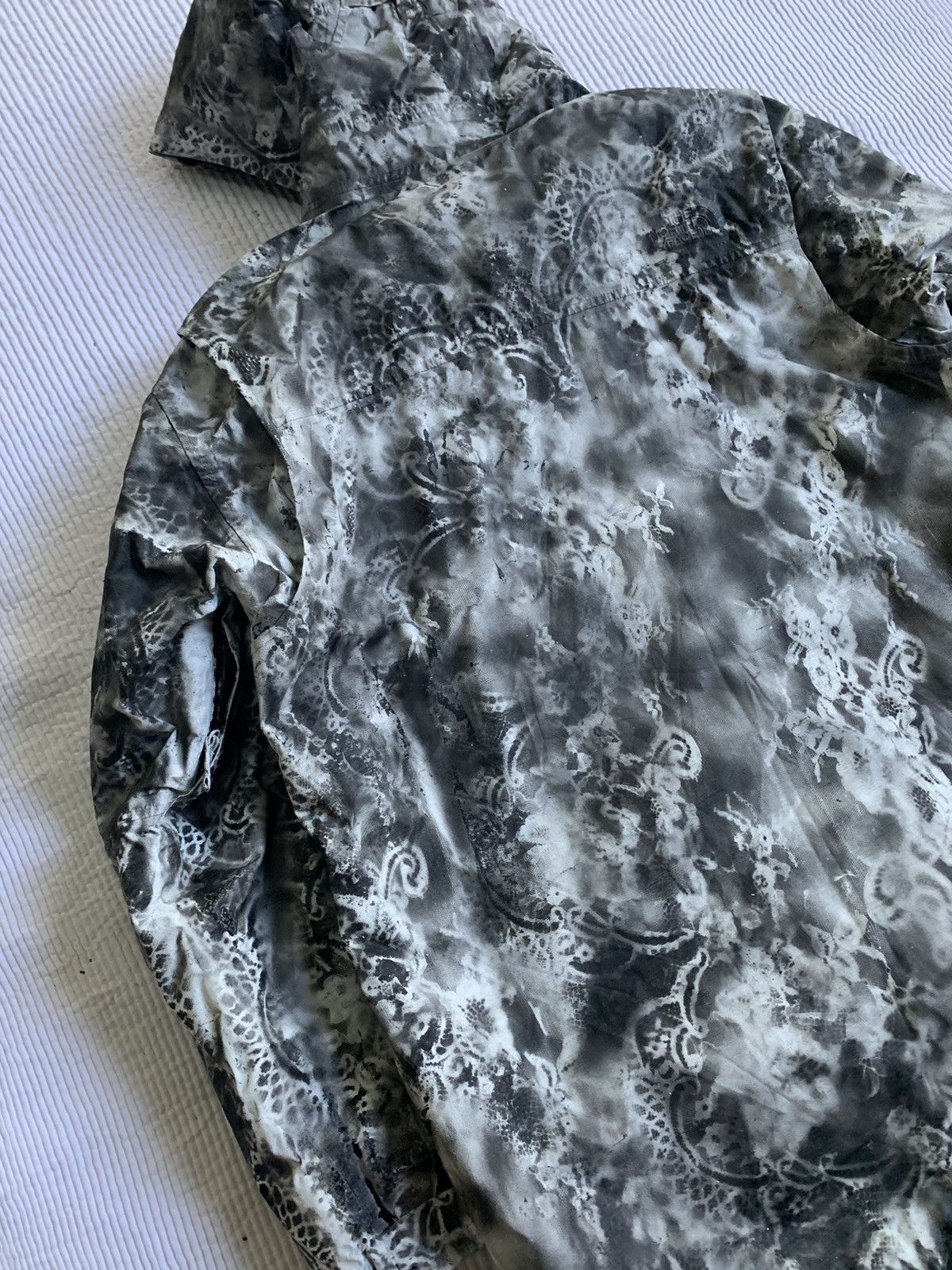 Handmade Perfect Painted Parka Size US L / EU 52-54 / 3 - 20 Thumbnail