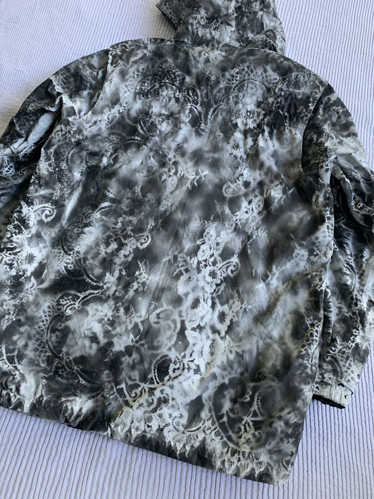 Handmade Perfect Painted Parka Size US L / EU 52-54 / 3 - 22 Thumbnail