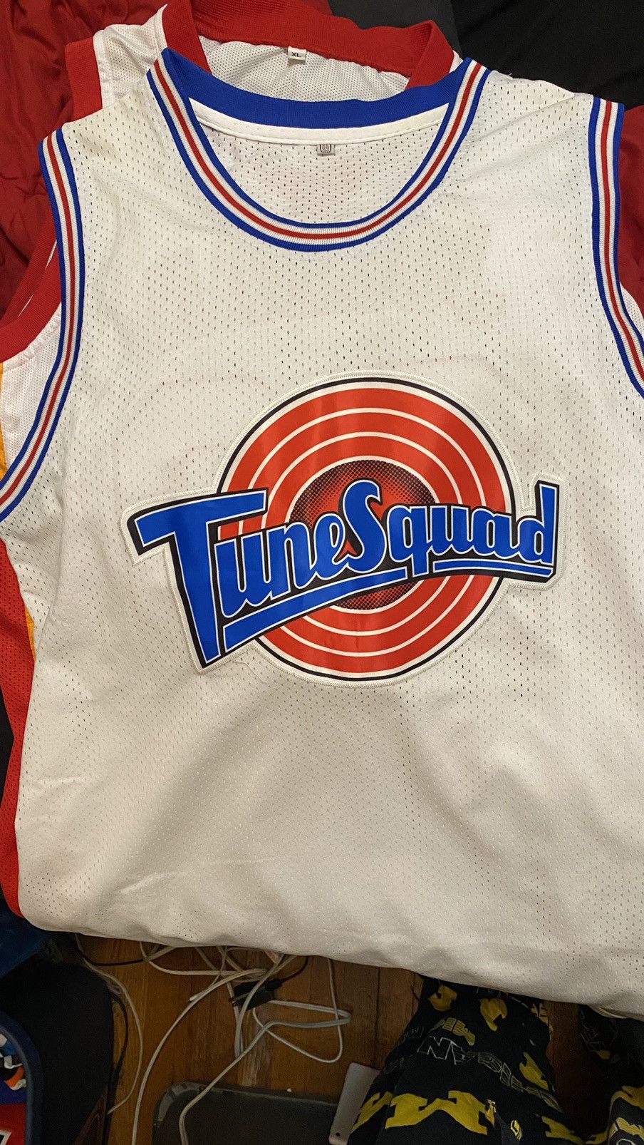 jersey tune squad nike