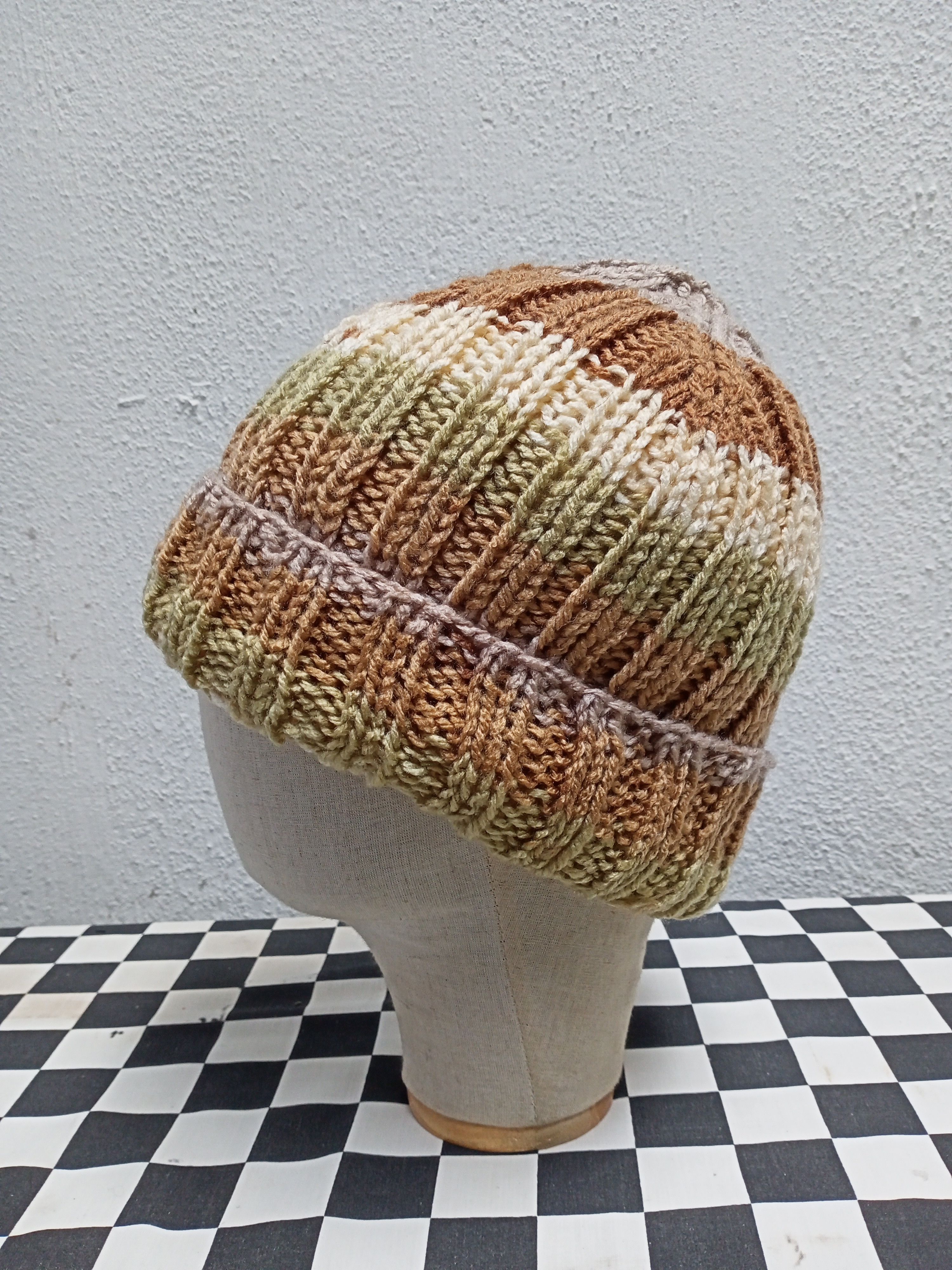 Japanese Brand Japanese Multicolor Beanie Hat Size ONE SIZE - 4 Thumbnail