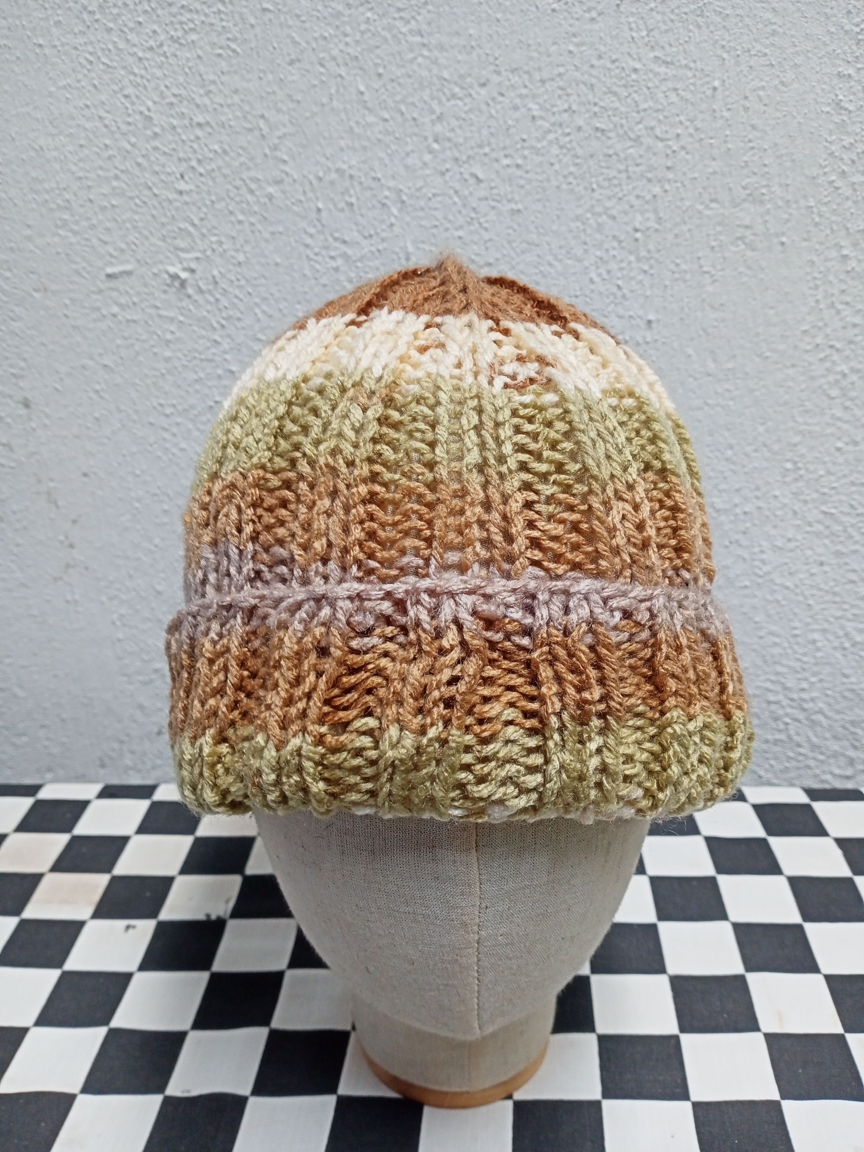 Japanese Brand Japanese Multicolor Beanie Hat Size ONE SIZE - 3 Thumbnail