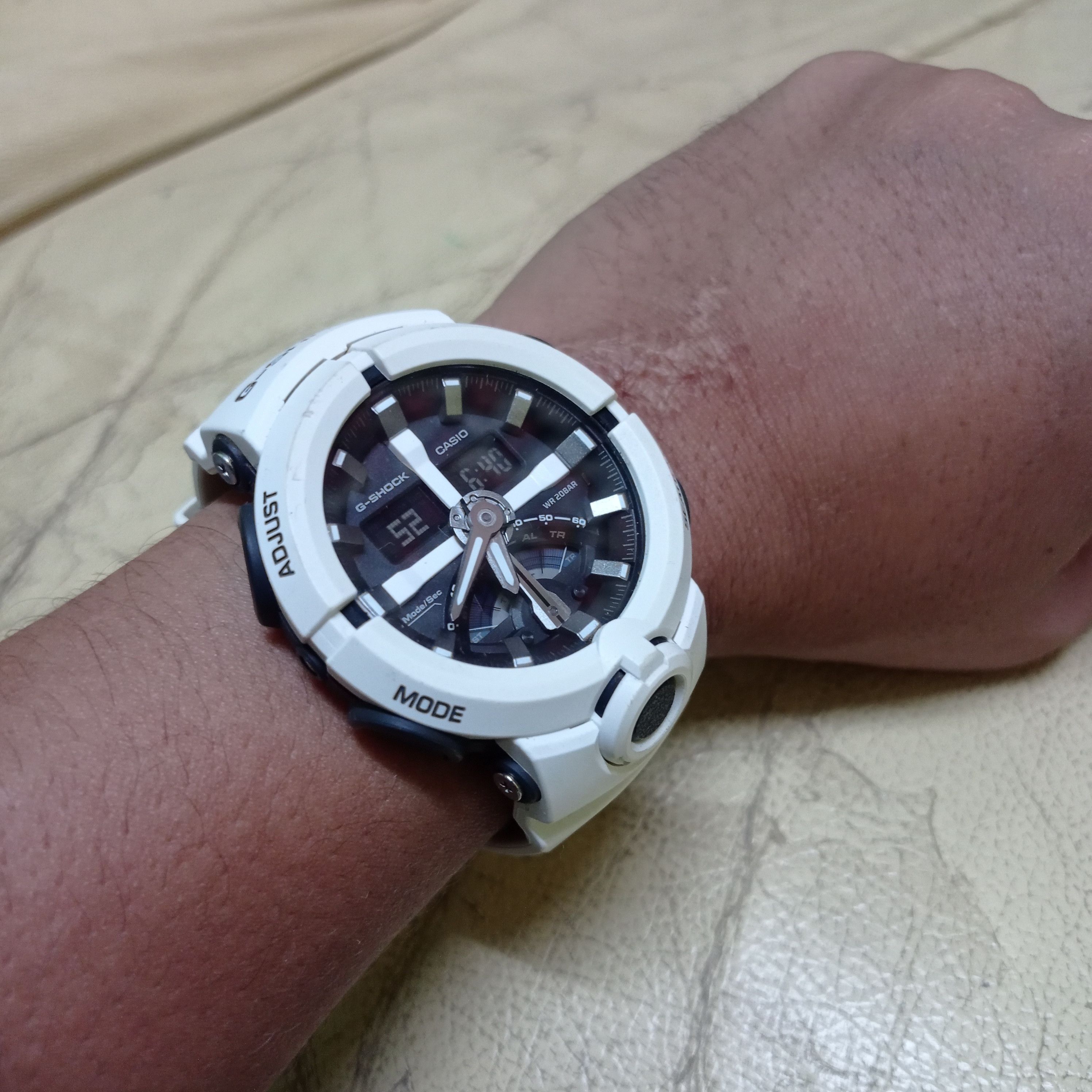 Casio COOL WHITE "G SHOCK GA-500" (JAPAN WATCH) Size ONE SIZE - 3 Thumbnail