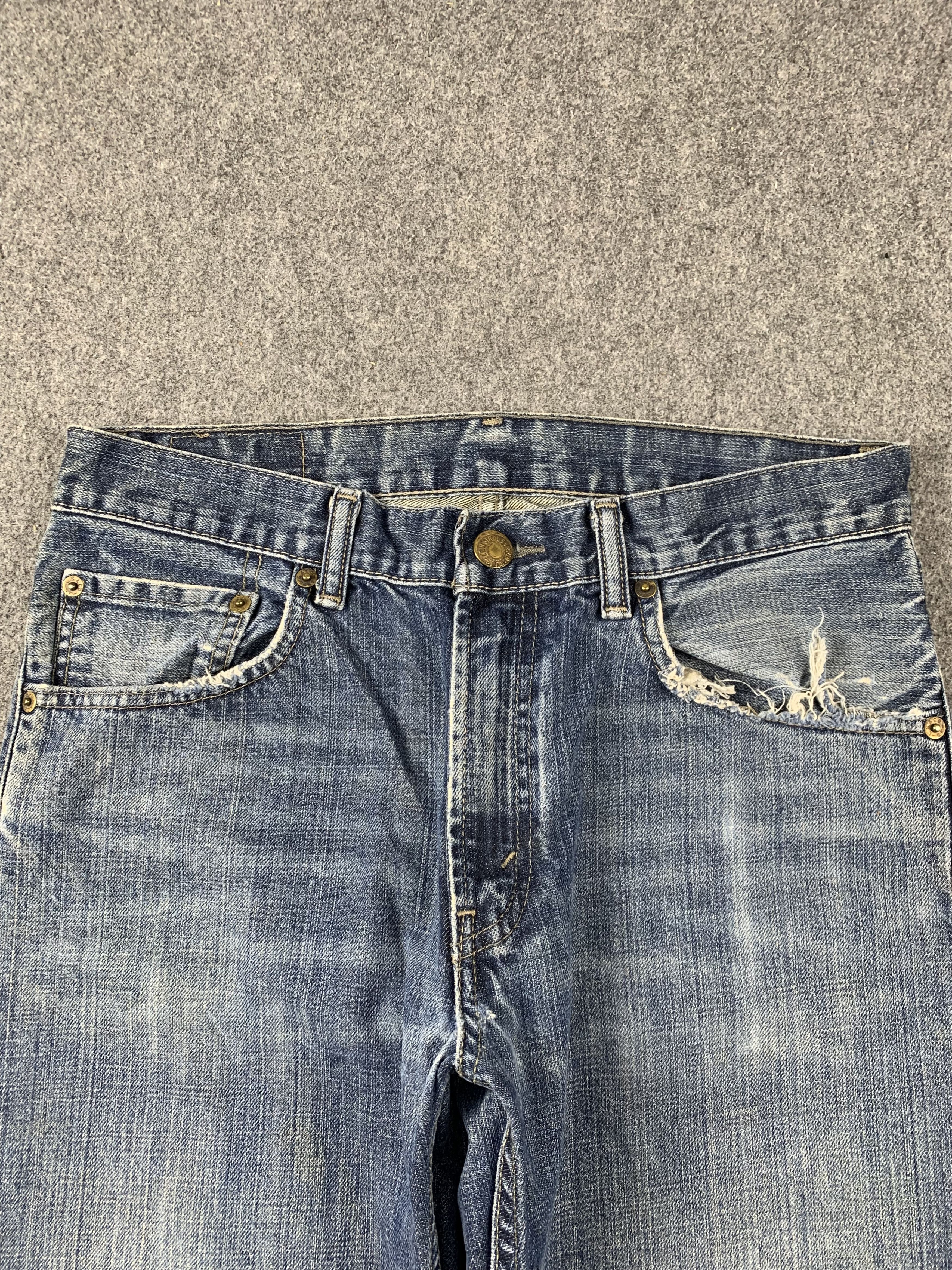 Levi's Vintage Levis 505 Faded Blue Jeans DP2047 Size US 30 / EU 46 - 2 Thumbnail