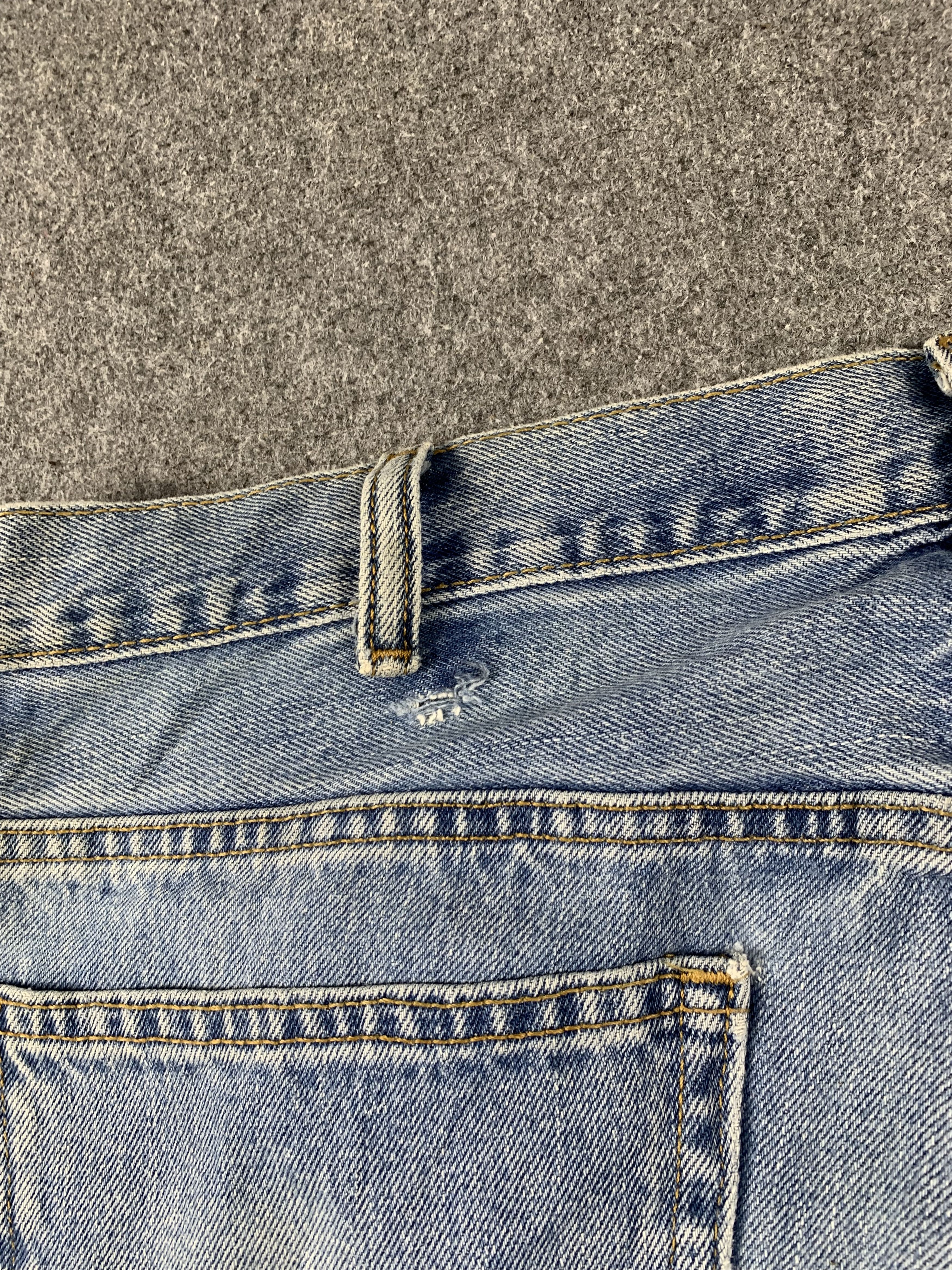 Levi's Vintage Levis 560 Light Wash Jeans DP2050 Size US 39 - 14 Thumbnail