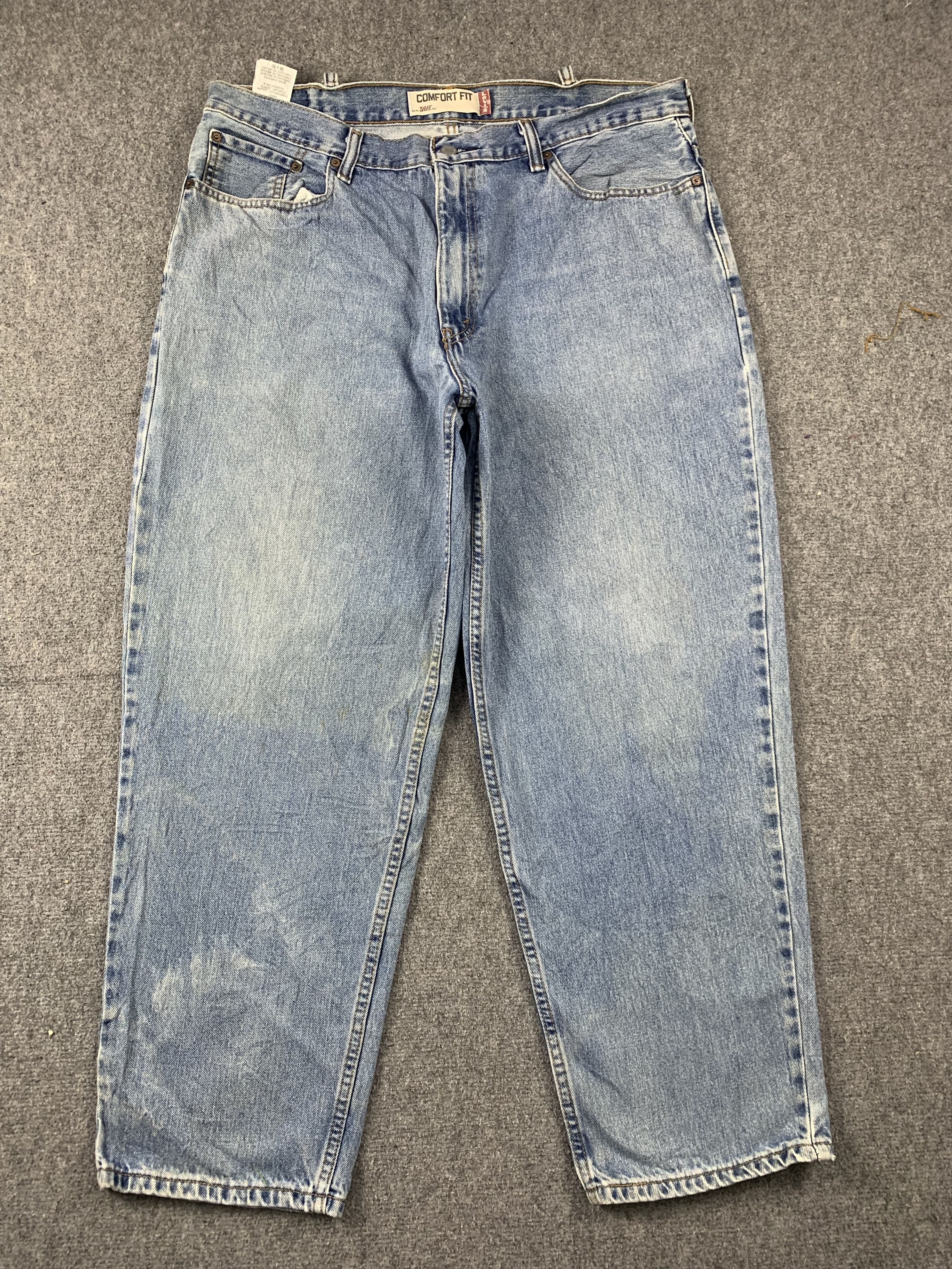 Levi's Vintage Levis 560 Light Wash Jeans DP2050 Size US 39 - 1 Thumbnail