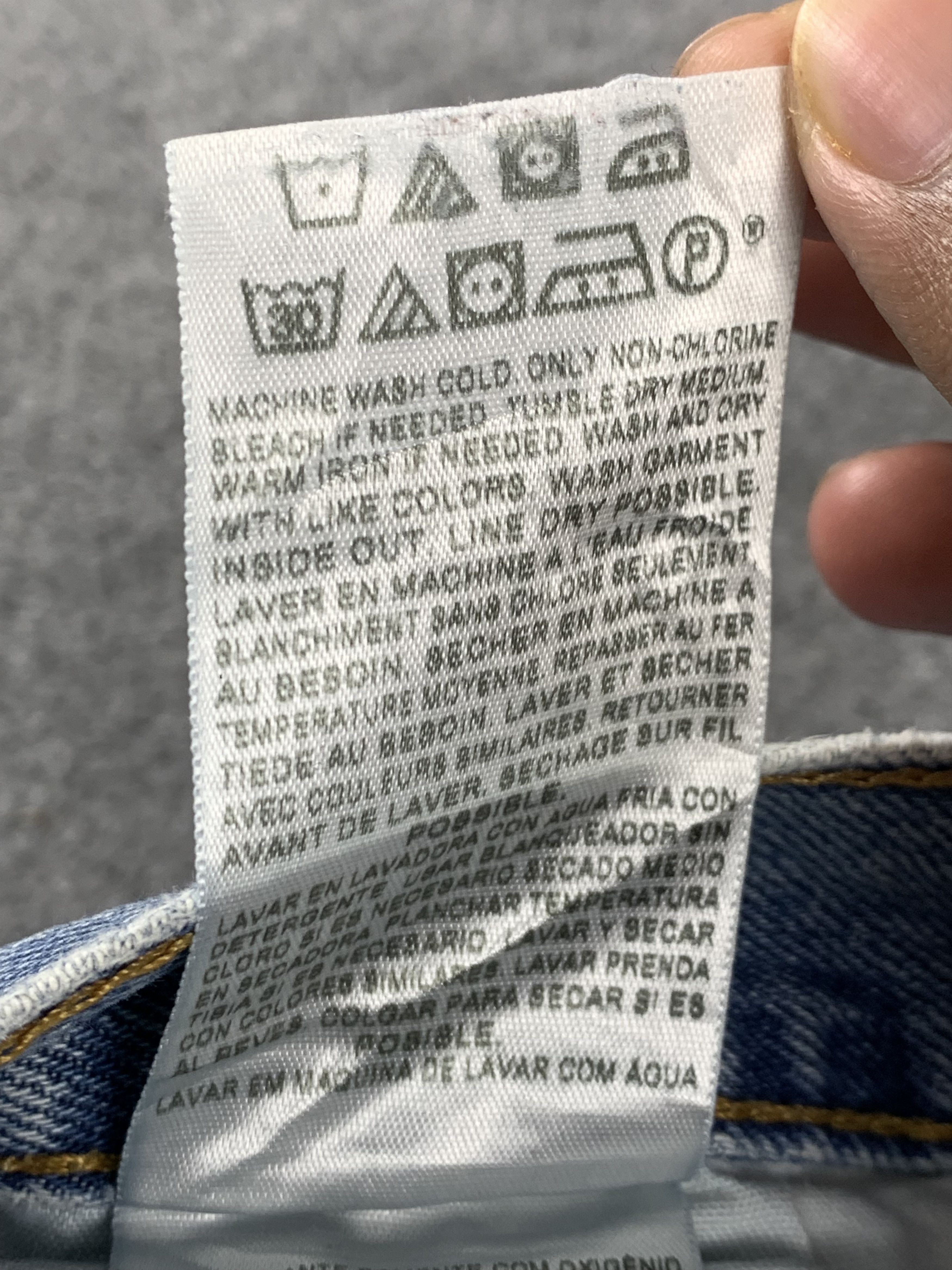 Levi's Vintage Levis 560 Light Wash Jeans DP2050 Size US 39 - 6 Thumbnail