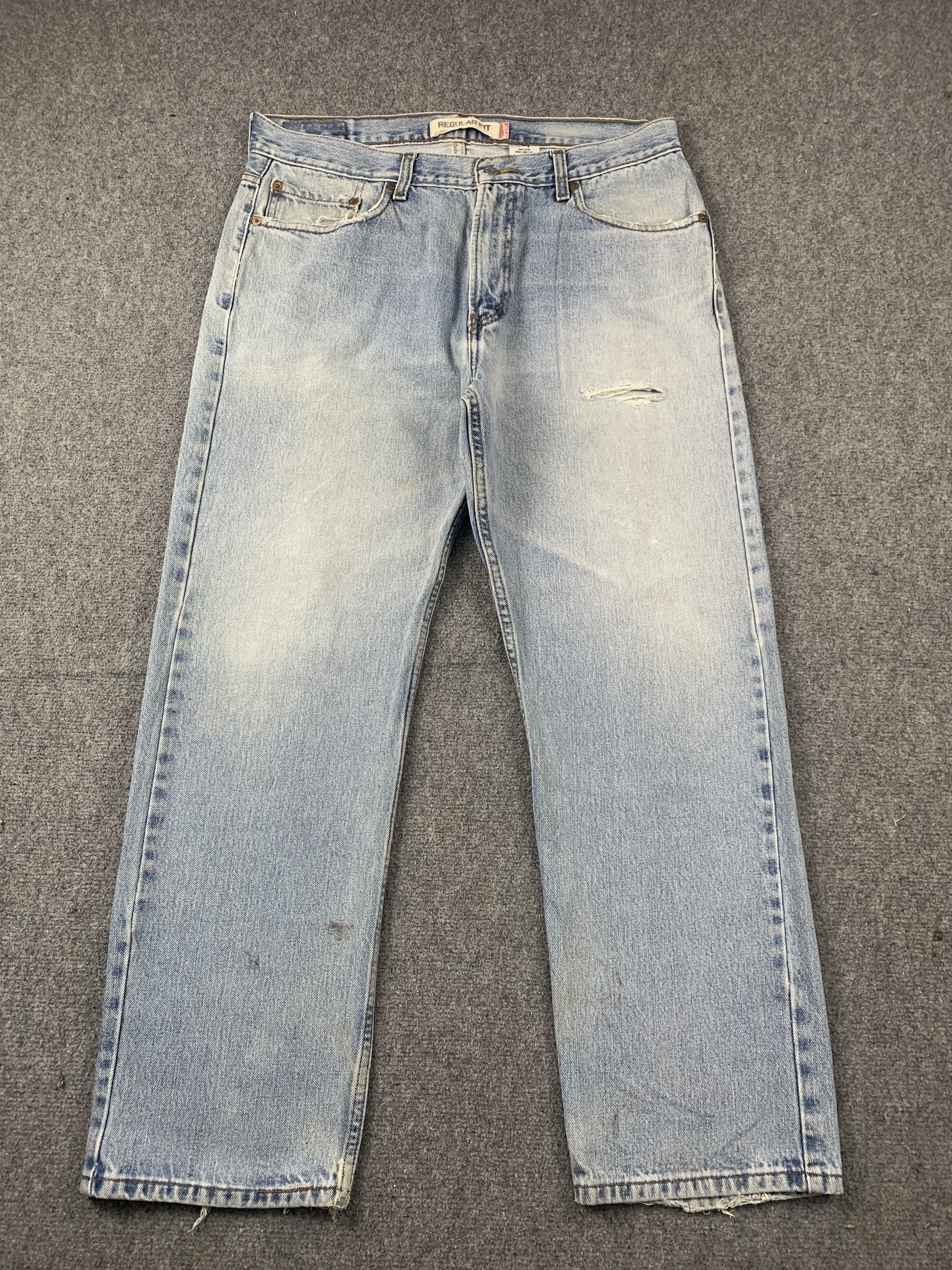 image of Levis 505 Light Washed Jeans in Blue Denim, Men's (Size 35)