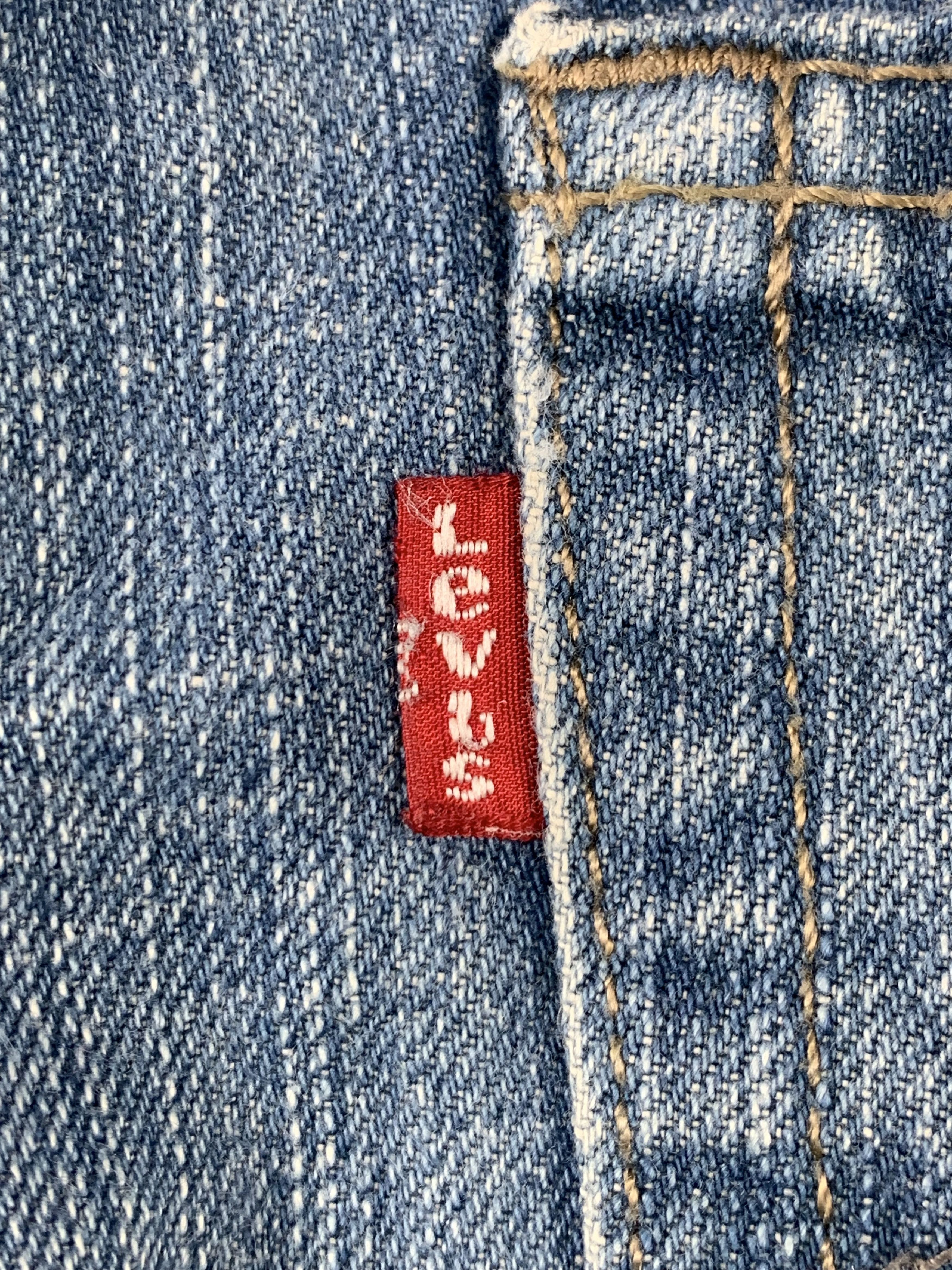 Levi's Vintage Levis 550 Faded Blue Jeans DP2054 Size US 27 - 6 Thumbnail