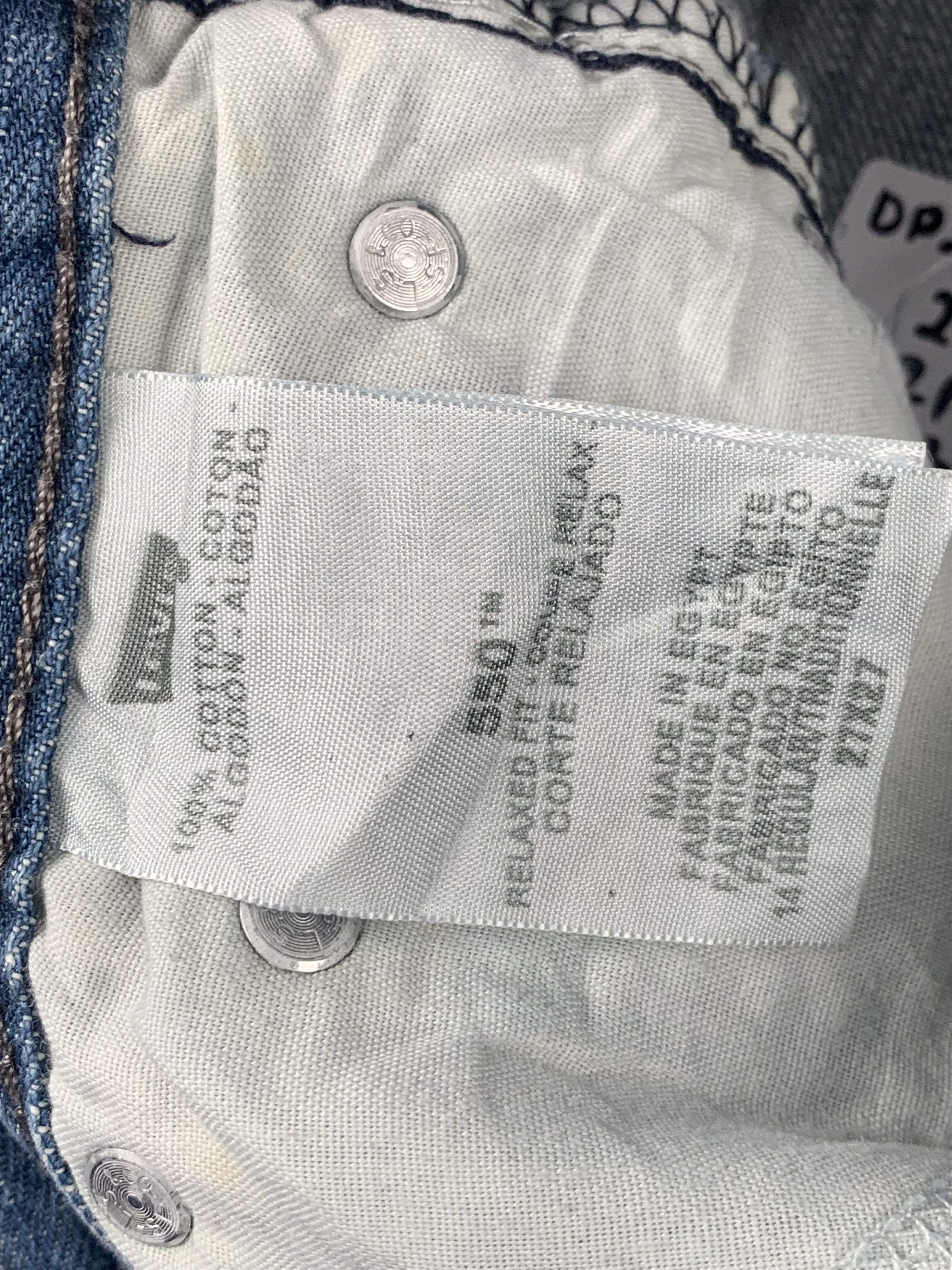 Levi's Vintage Levis 550 Faded Blue Jeans DP2054 Size US 27 - 7 Thumbnail