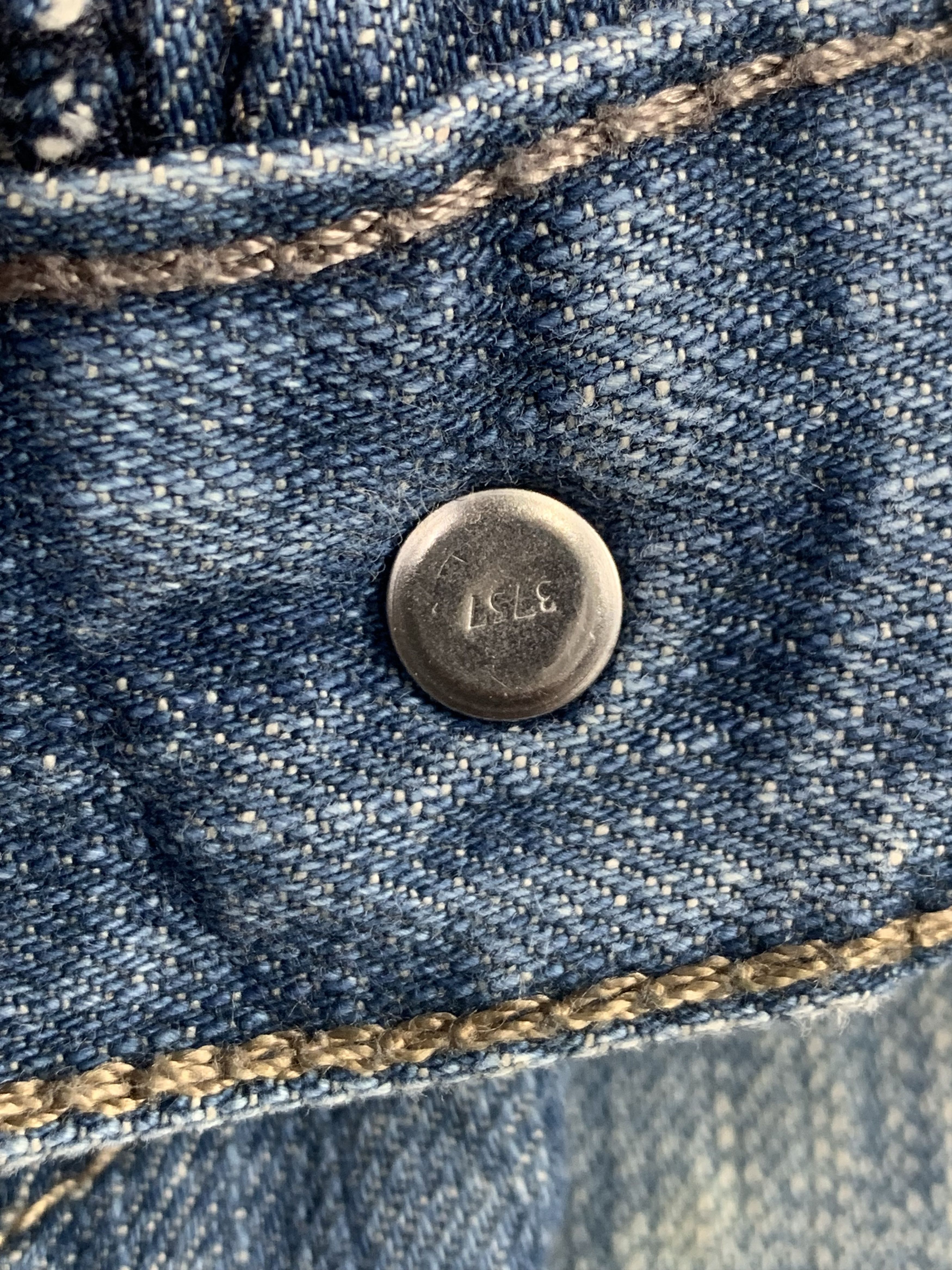 Levi's Vintage Levis 550 Faded Blue Jeans DP2054 Size US 27 - 14 Thumbnail