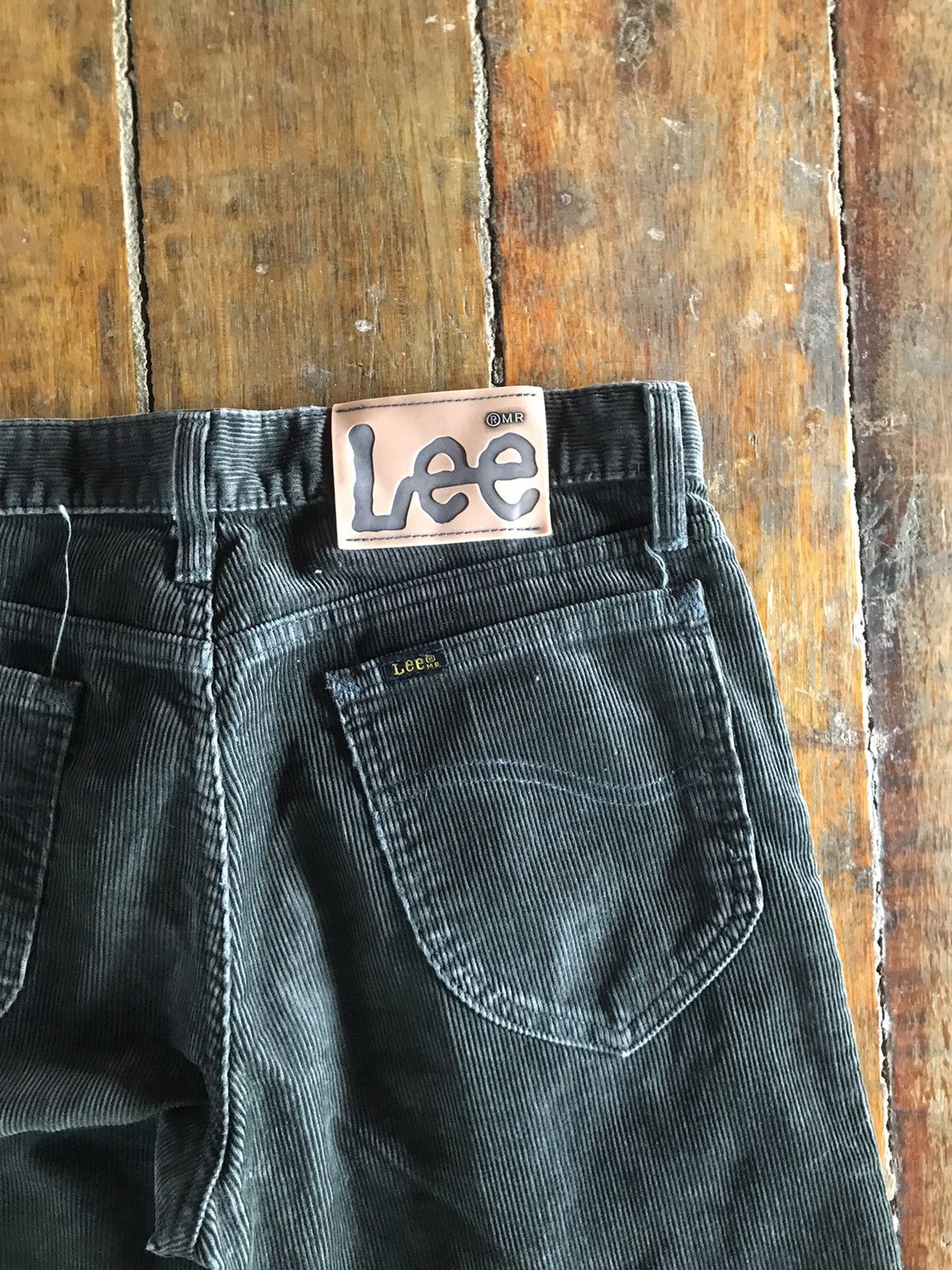 Lee × Vintage Vintage 1960’s Union Made Flared Lee Corduroys Size US 31 - 4 Thumbnail