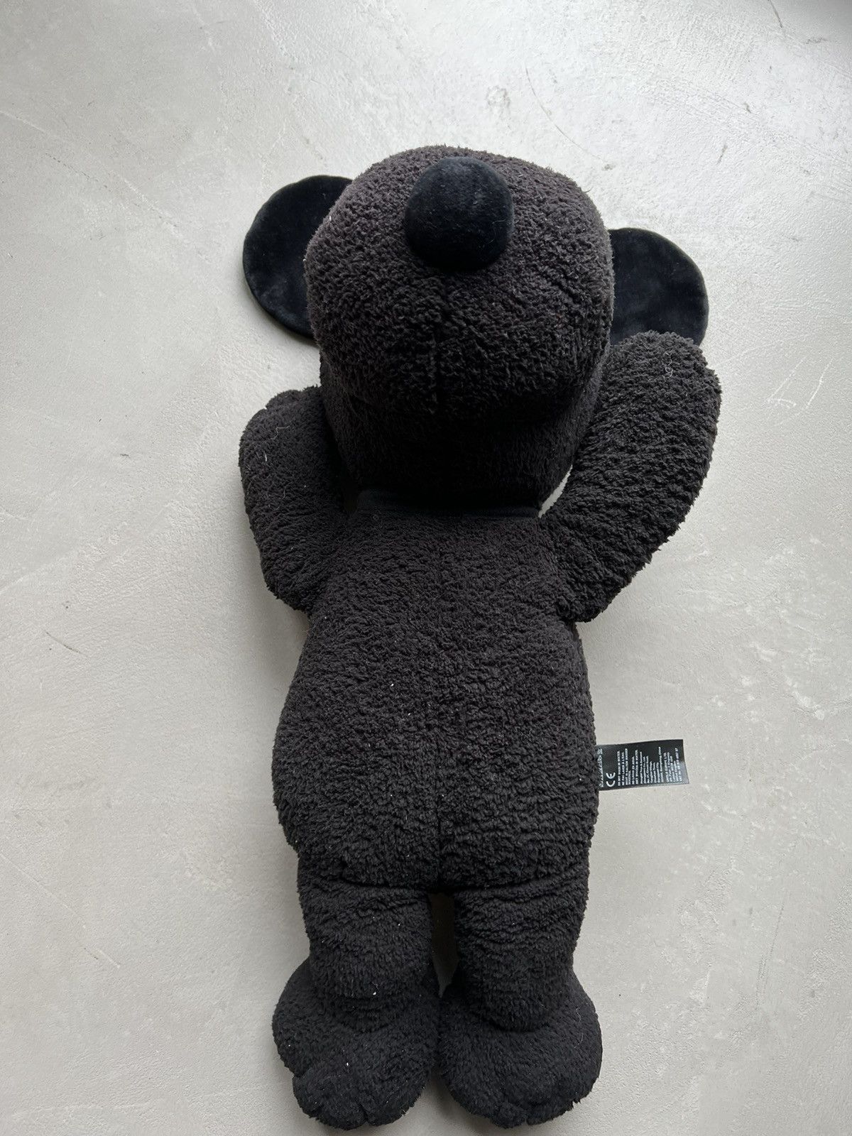 KAWS SNOOPY PLUSH UNIQLO PEANUTS BIG WHITE ORIGINALFAKE MEDICOMTOY 400