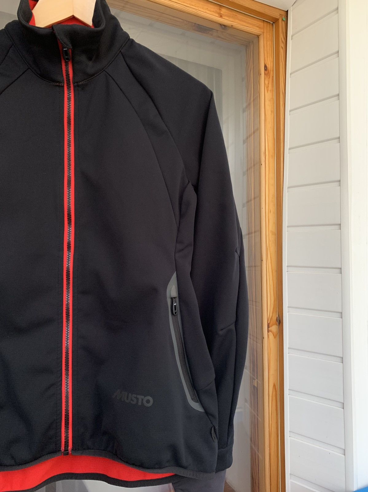 Musto Musto Softshell Womens Jacket Size UK 14, US 10, EUR 42 Size L / US 10 / IT 46 - 2 Thumbnail