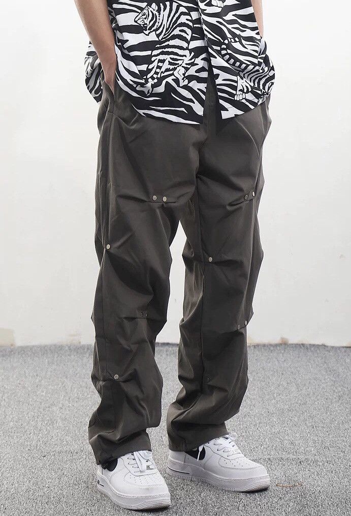 Fashion hip hop studs pants