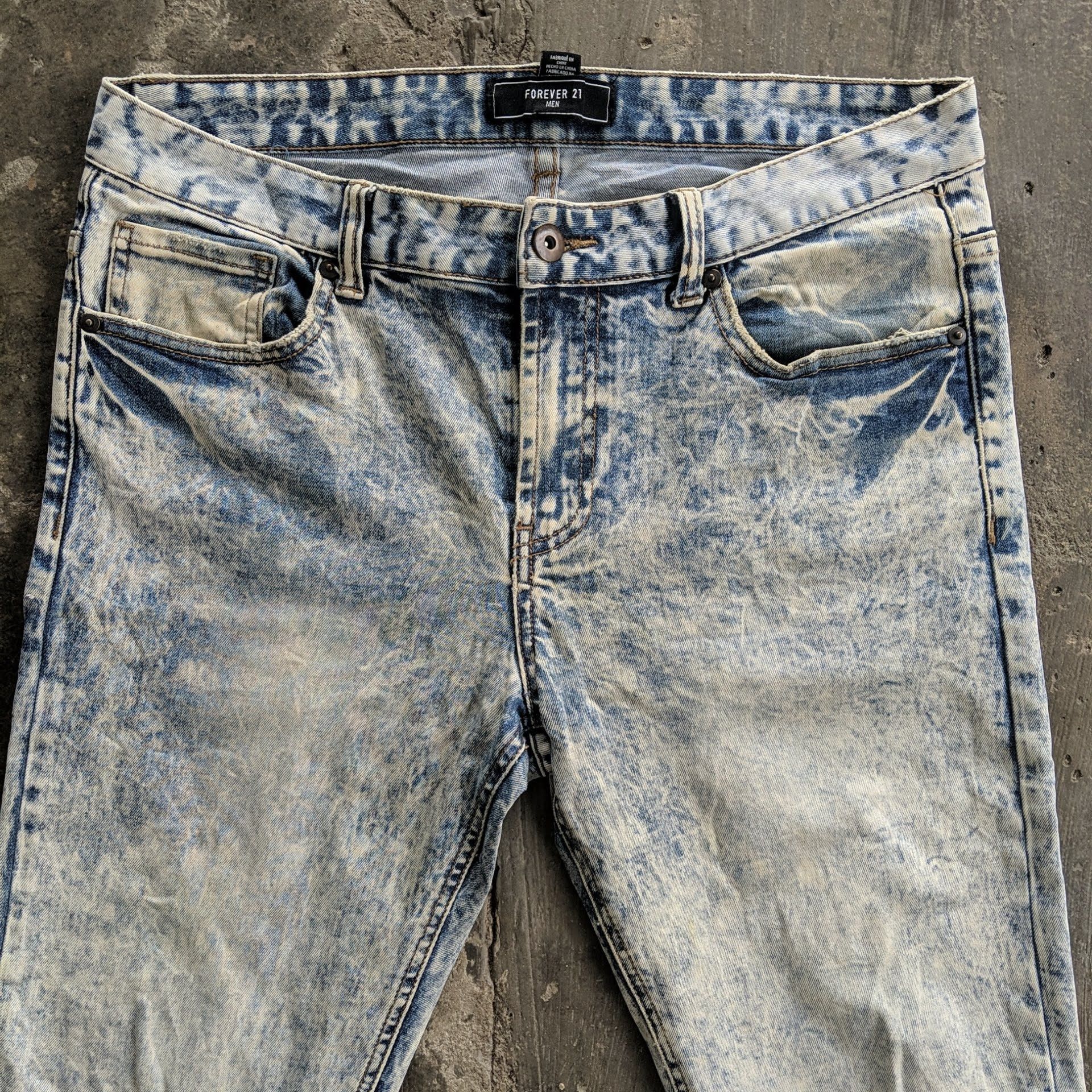 Japanese Brand Forever 21 Faded Distressed Five Pockets Trousers Jeans Size US 34 / EU 50 - 2 Thumbnail