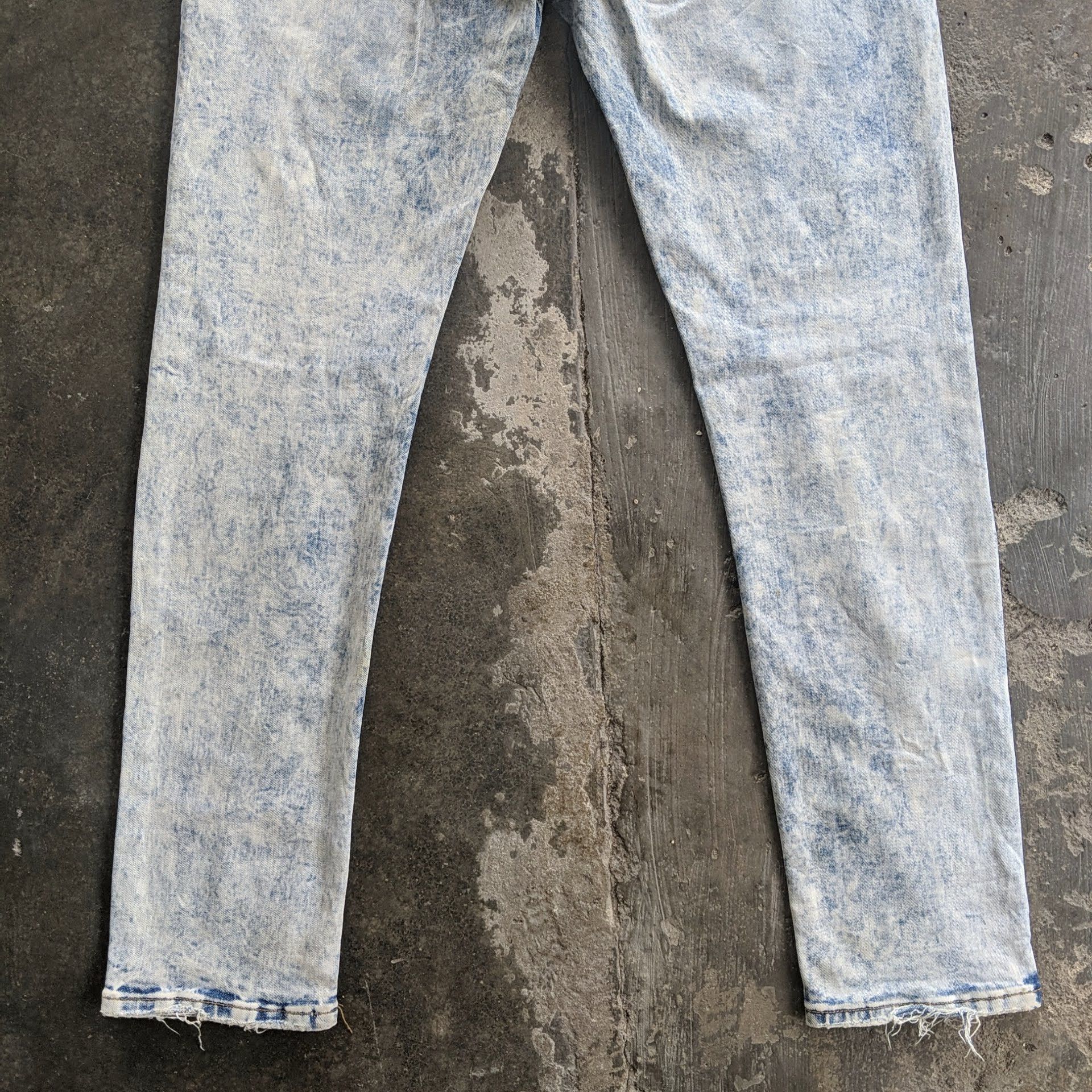 Japanese Brand Forever 21 Faded Distressed Five Pockets Trousers Jeans Size US 34 / EU 50 - 9 Thumbnail