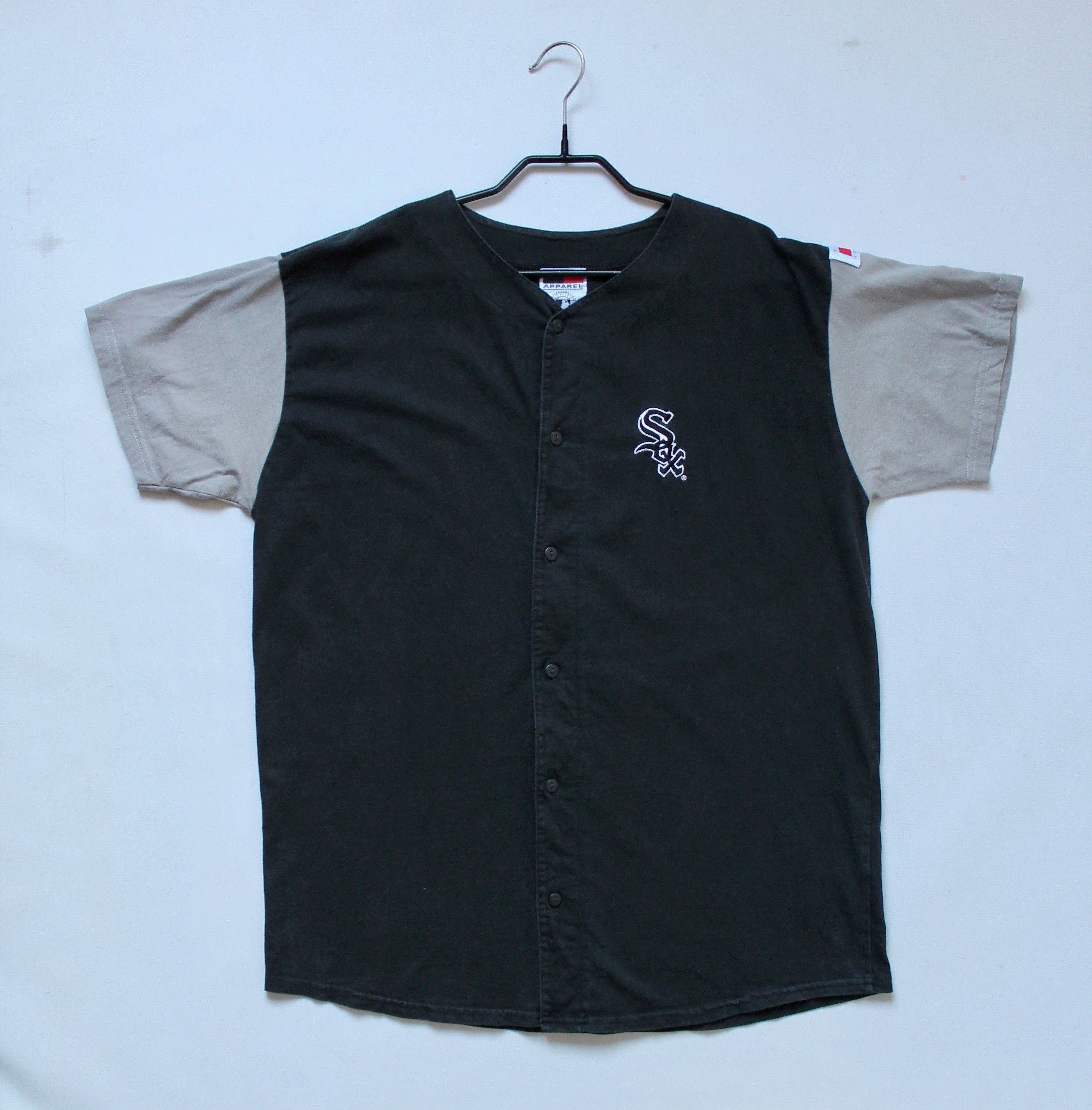 MLB Twins Apparel Chicago white SOX baseball Shirt Size US M / EU 48-50 / 2 - 7 Thumbnail