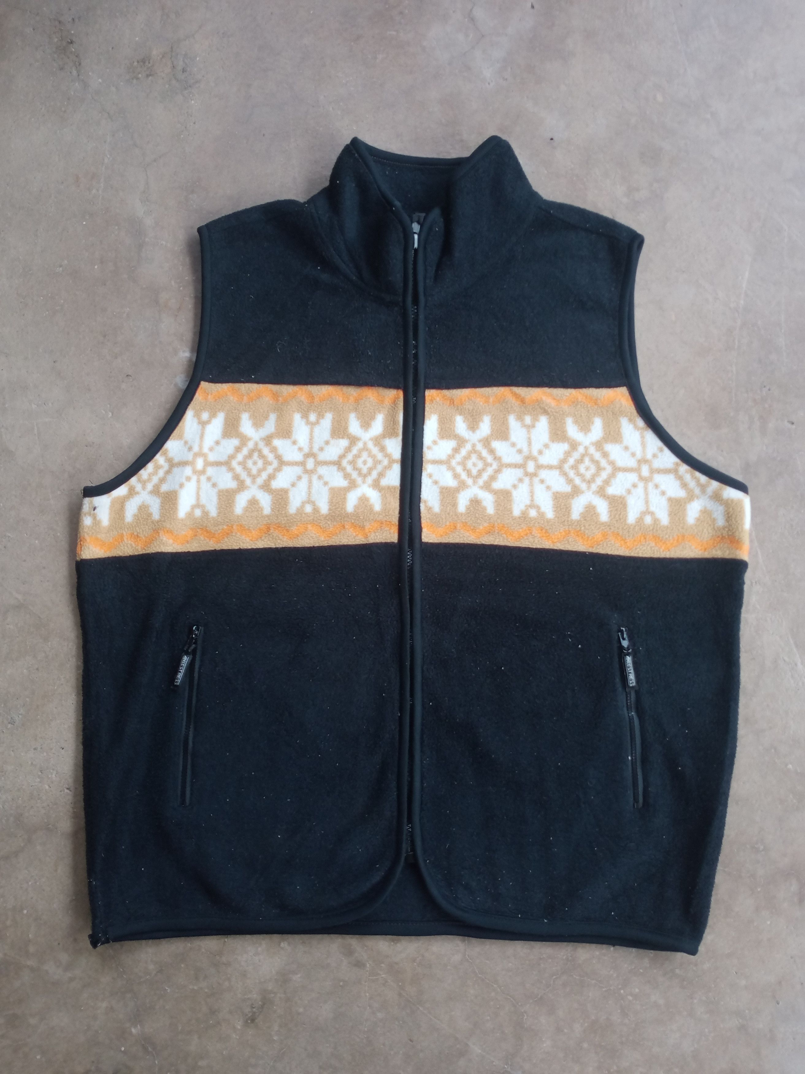 Noth Ancestress fleece vest