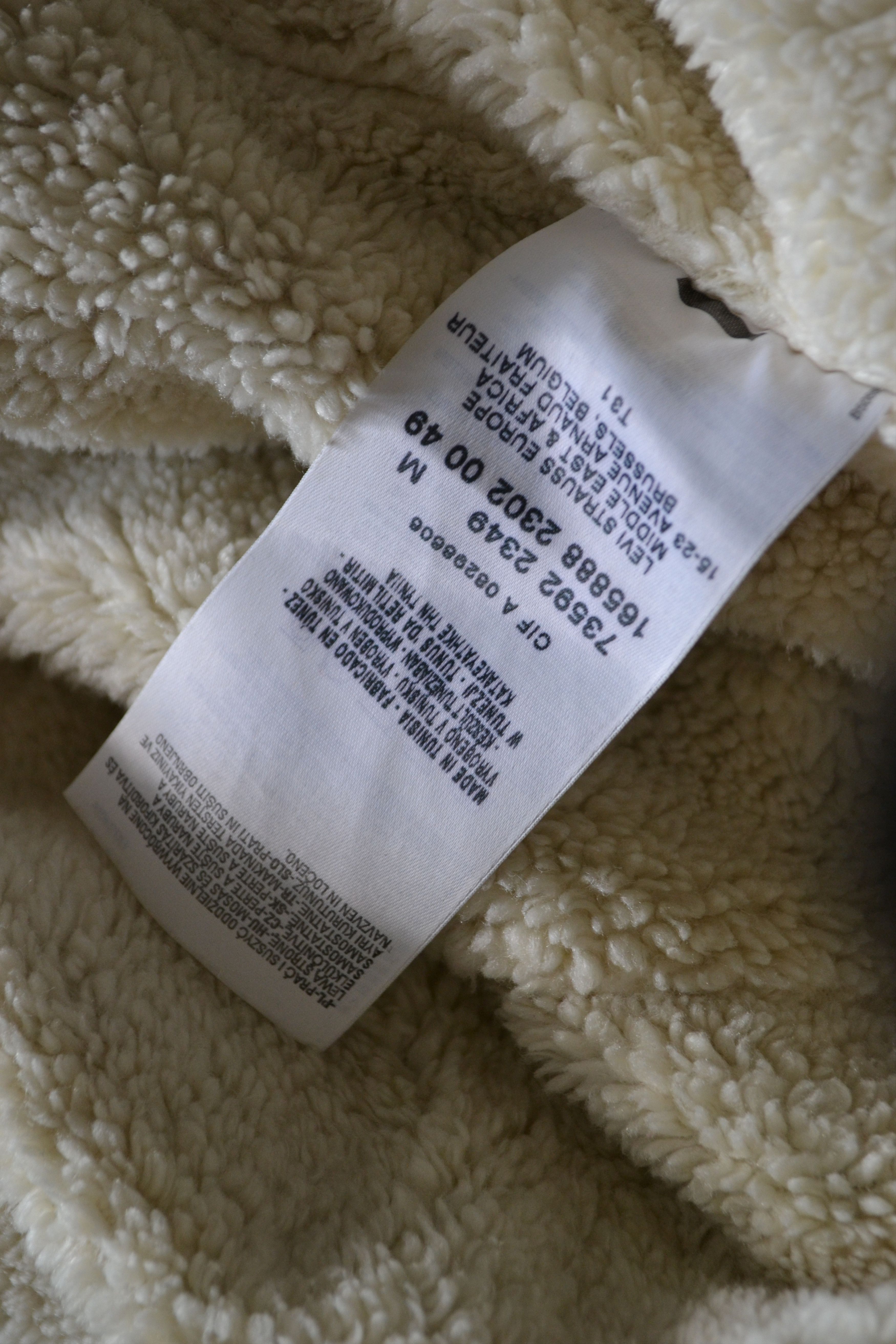 Levi's Women's LEVI'S Sherpa Jacket Size M Size US M / EU 48-50 / 2 - 7 Thumbnail
