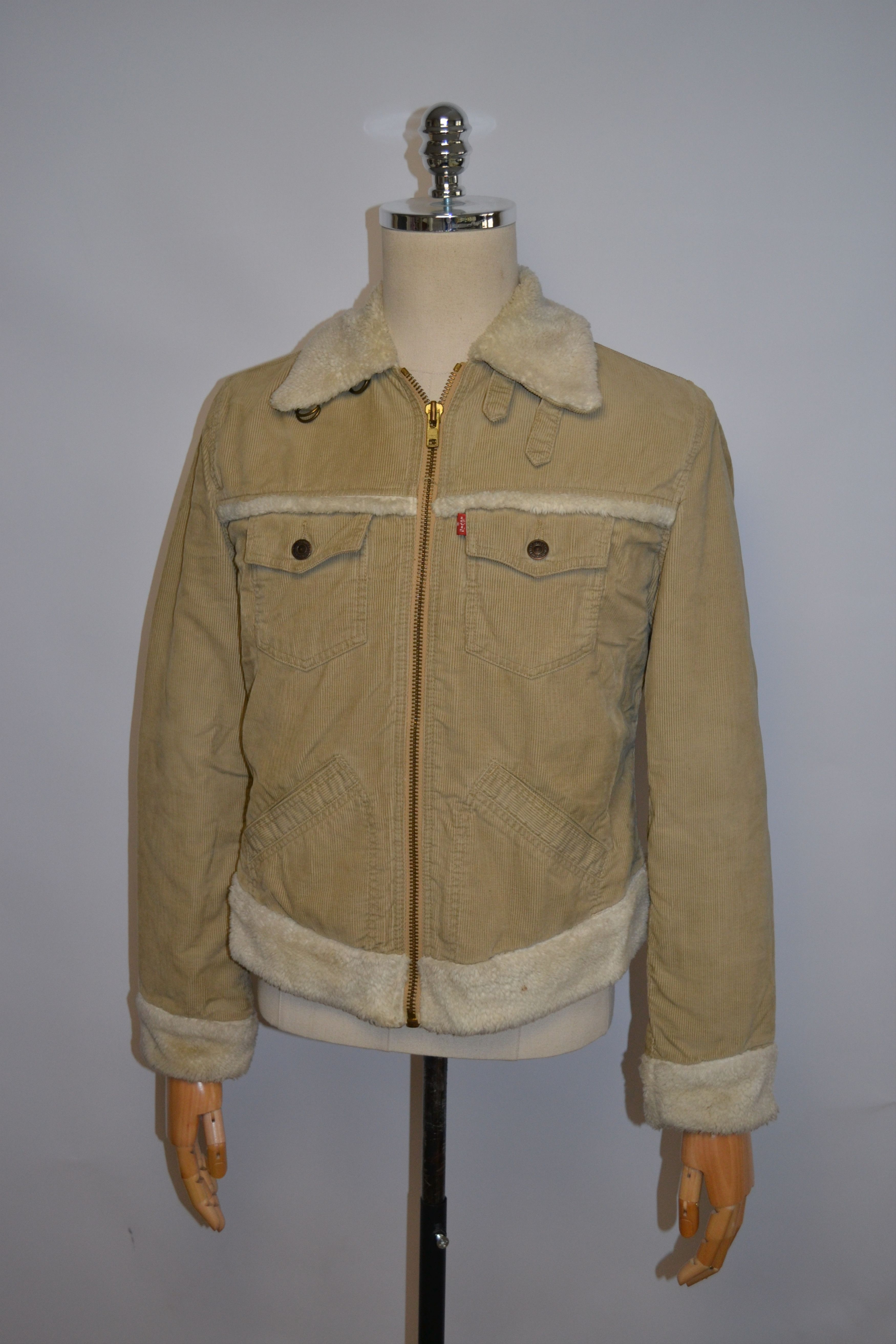 Levi's Women's LEVI'S Sherpa Jacket Size M Size US M / EU 48-50 / 2 - 1 Thumbnail