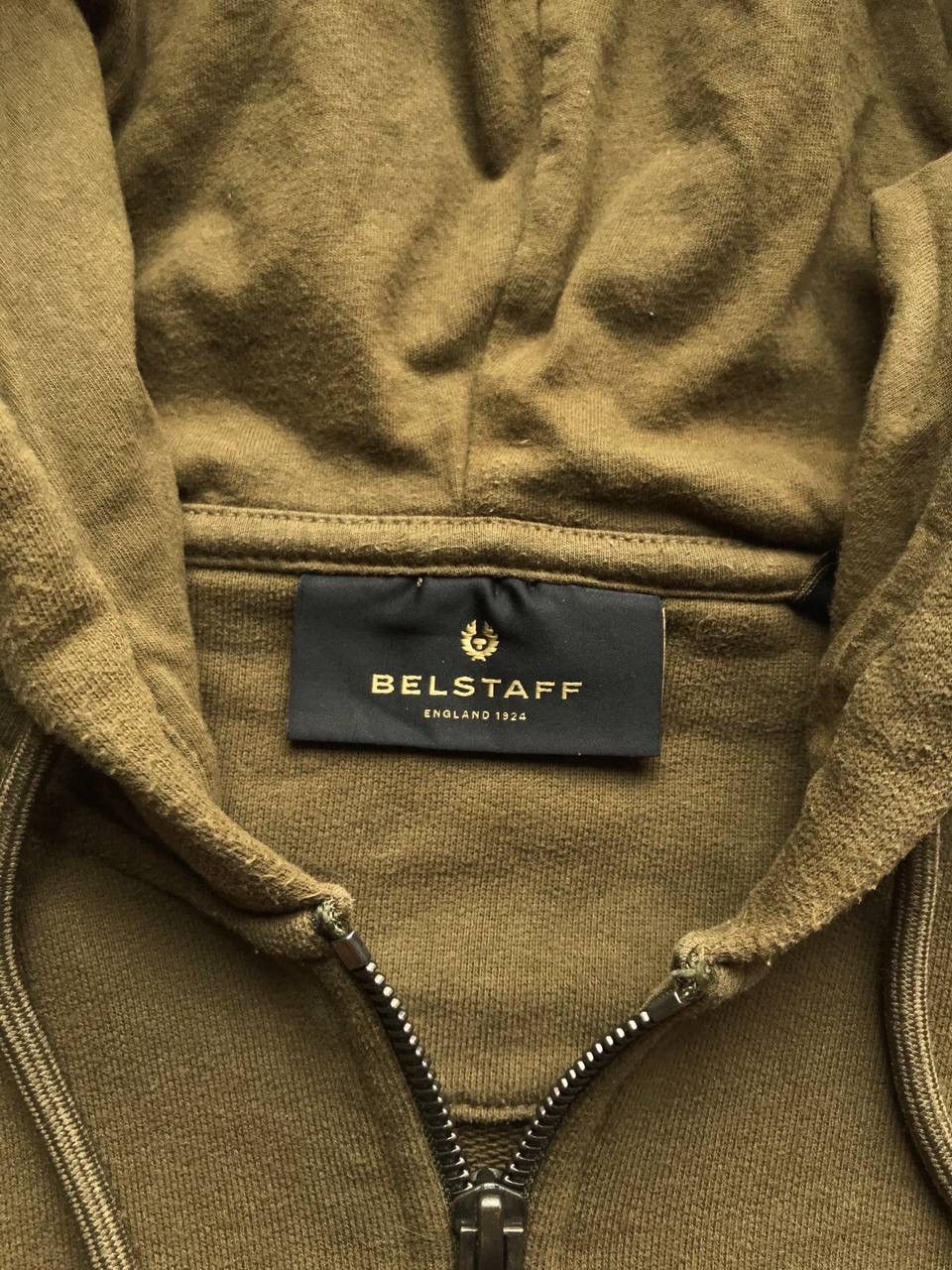 Belstaff Belstaff Badge Zip Sweatshirt Hoodie Size US S / EU 44-46 / 1 - 4 Thumbnail