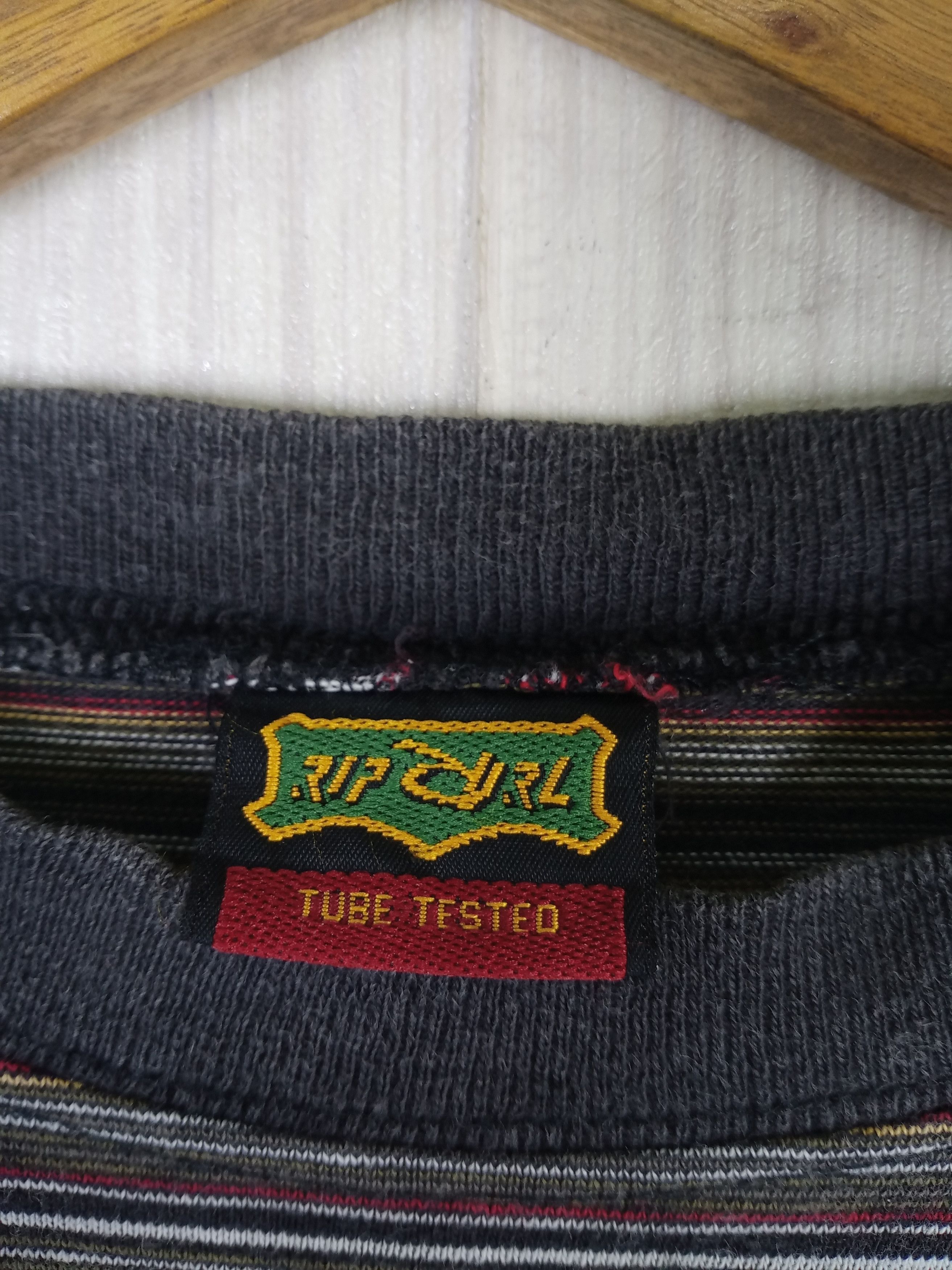 Ripcurl Rare Vintage 90s Ripcurl Striped Tshirt Size US L / EU 52-54 / 3 - 6 Thumbnail