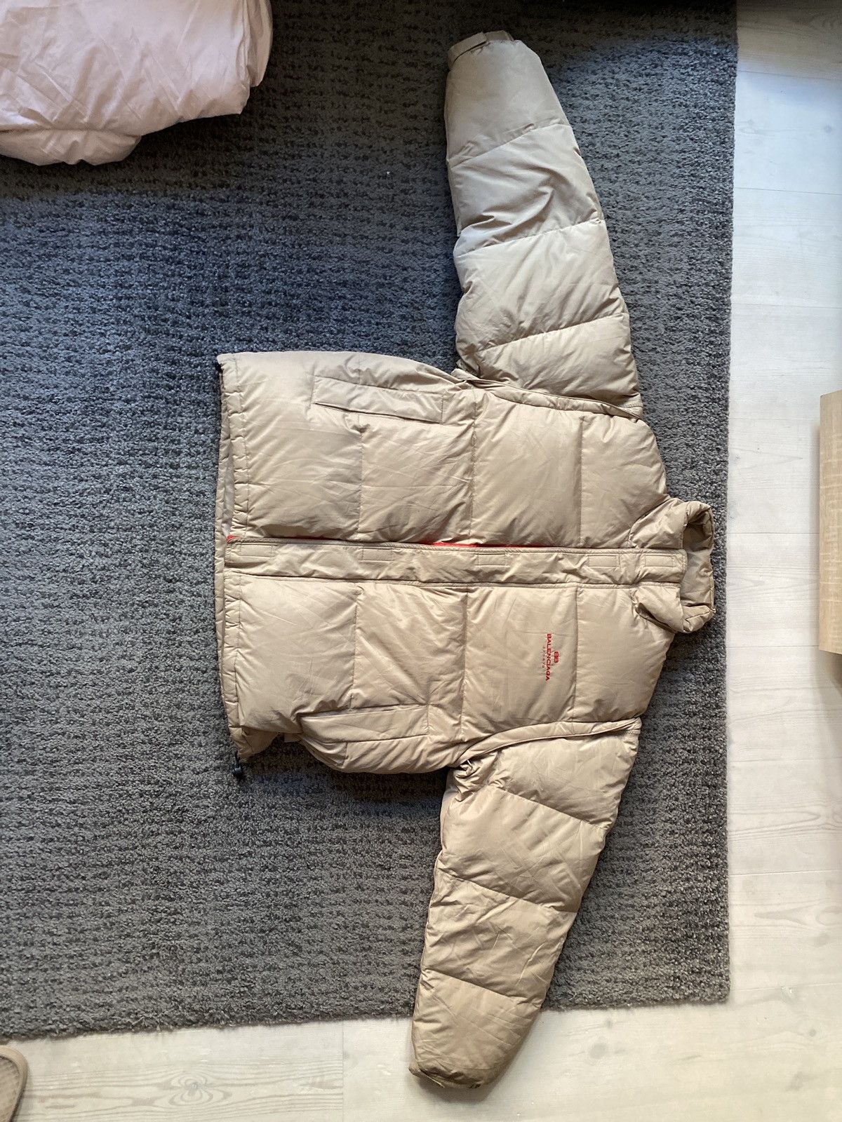 Balenciaga Sports Puffer coat/ puffer vest