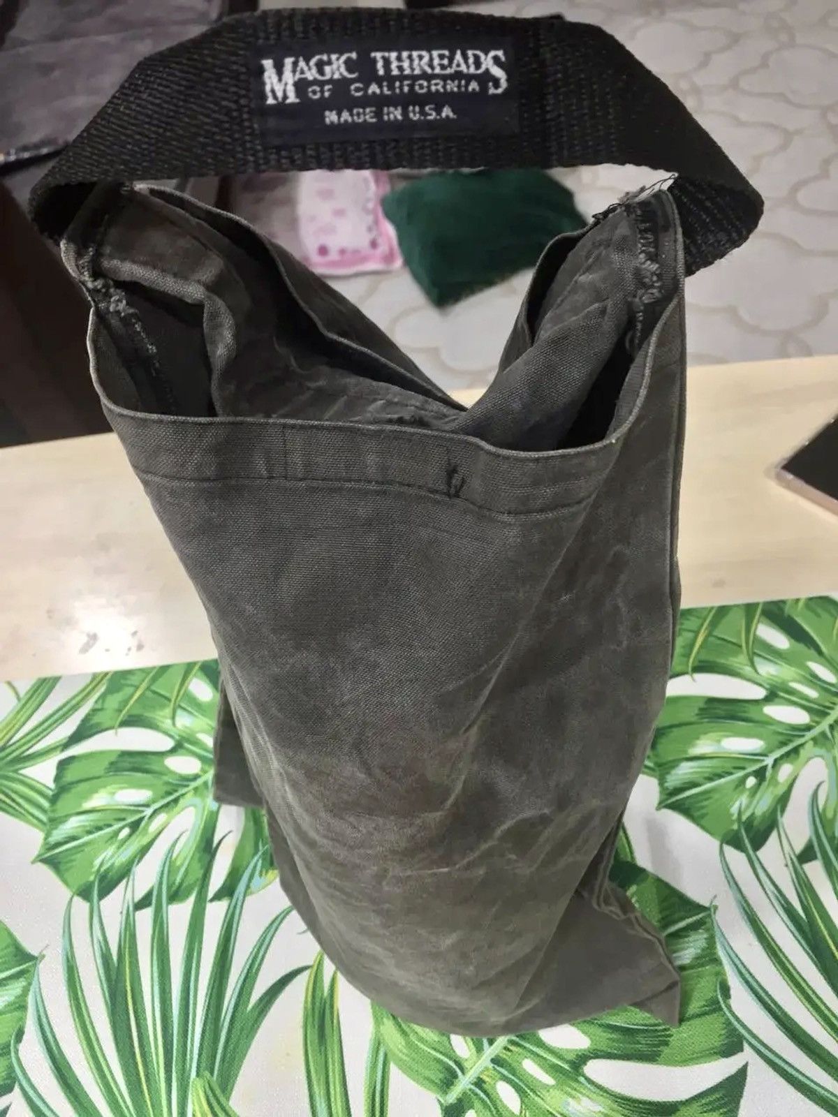 Vintage VINTAGE🔥🔥ESSENTIAL BAG BY MAGIC THREADS OF CALIFORNIA Size ONE SIZE - 9 Thumbnail