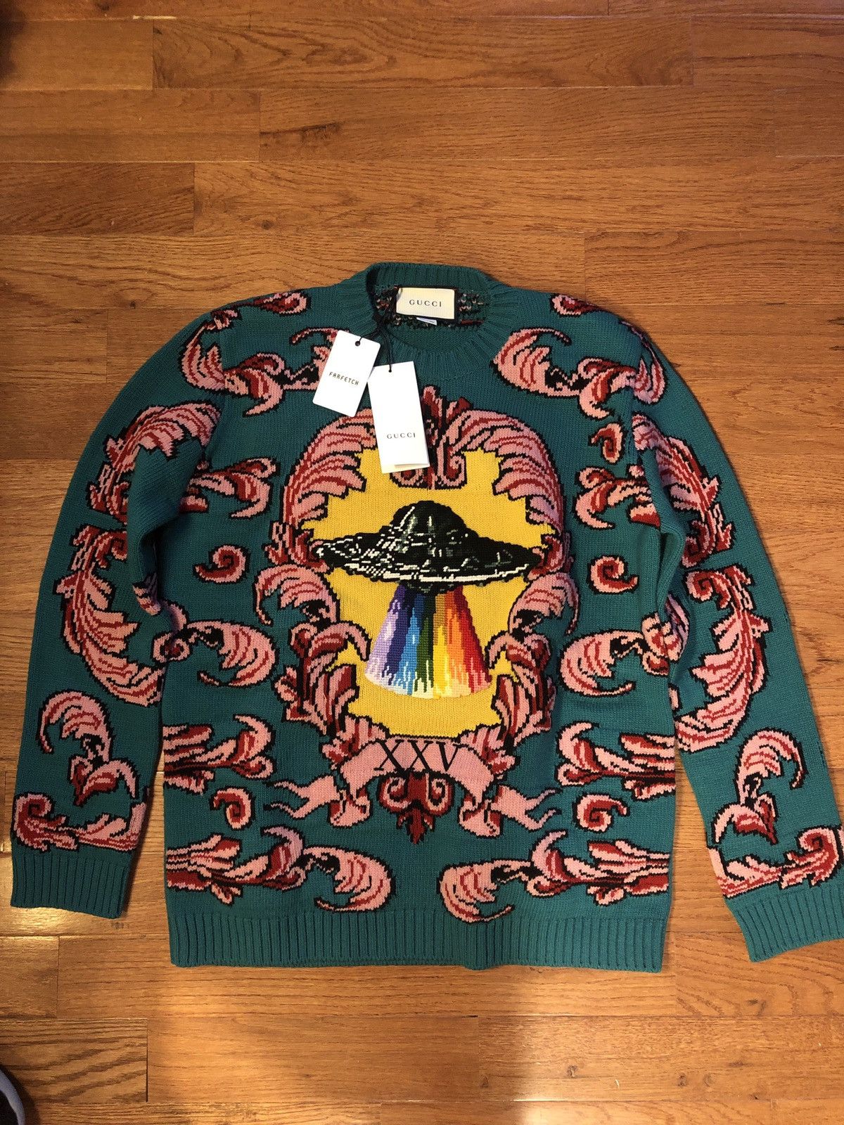 Gucci ufo sweater online