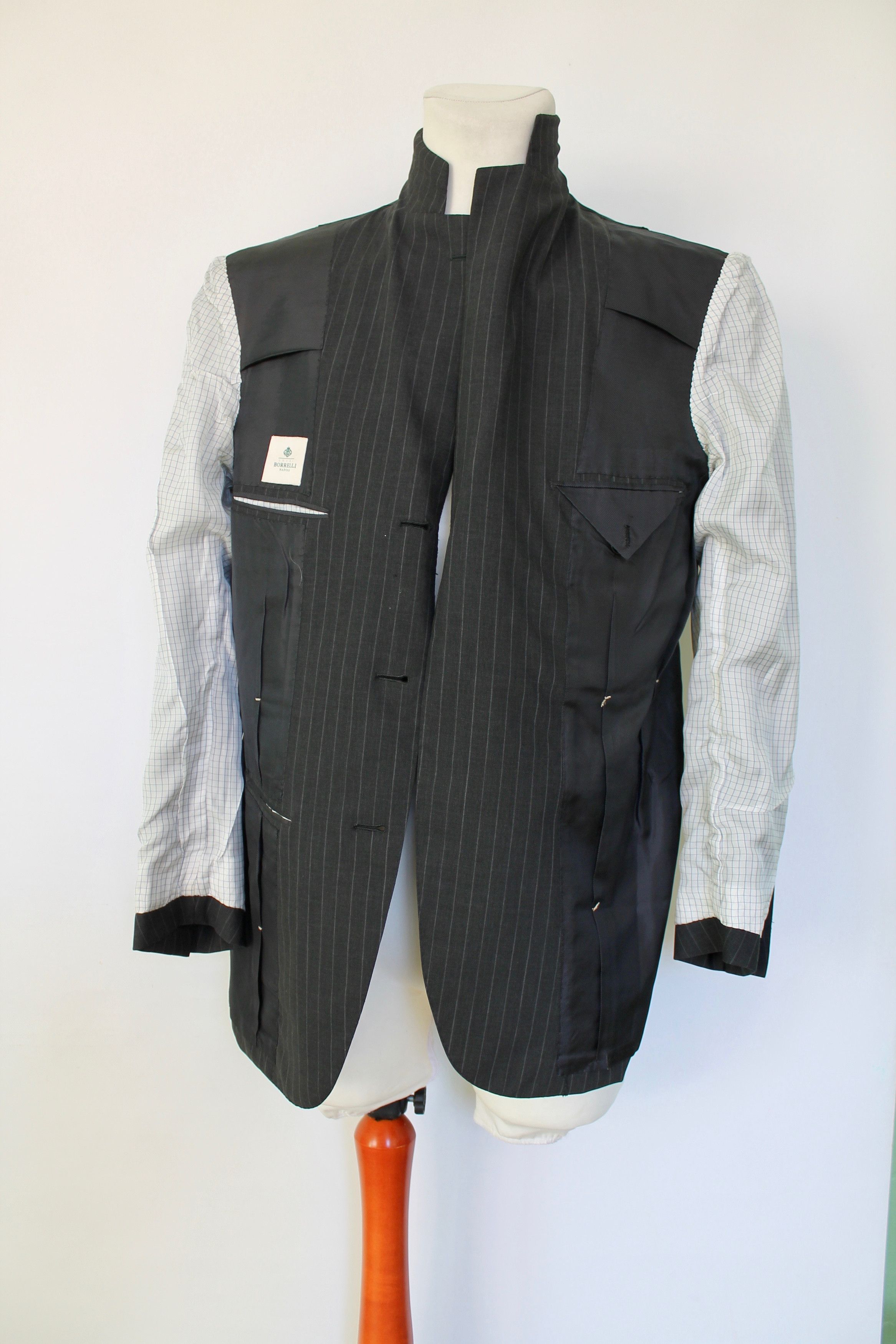Luigi Borrelli Luigi Borelli Napoli Blazer B90 Striped Blazer 100% Wool Size 38R - 3 Thumbnail