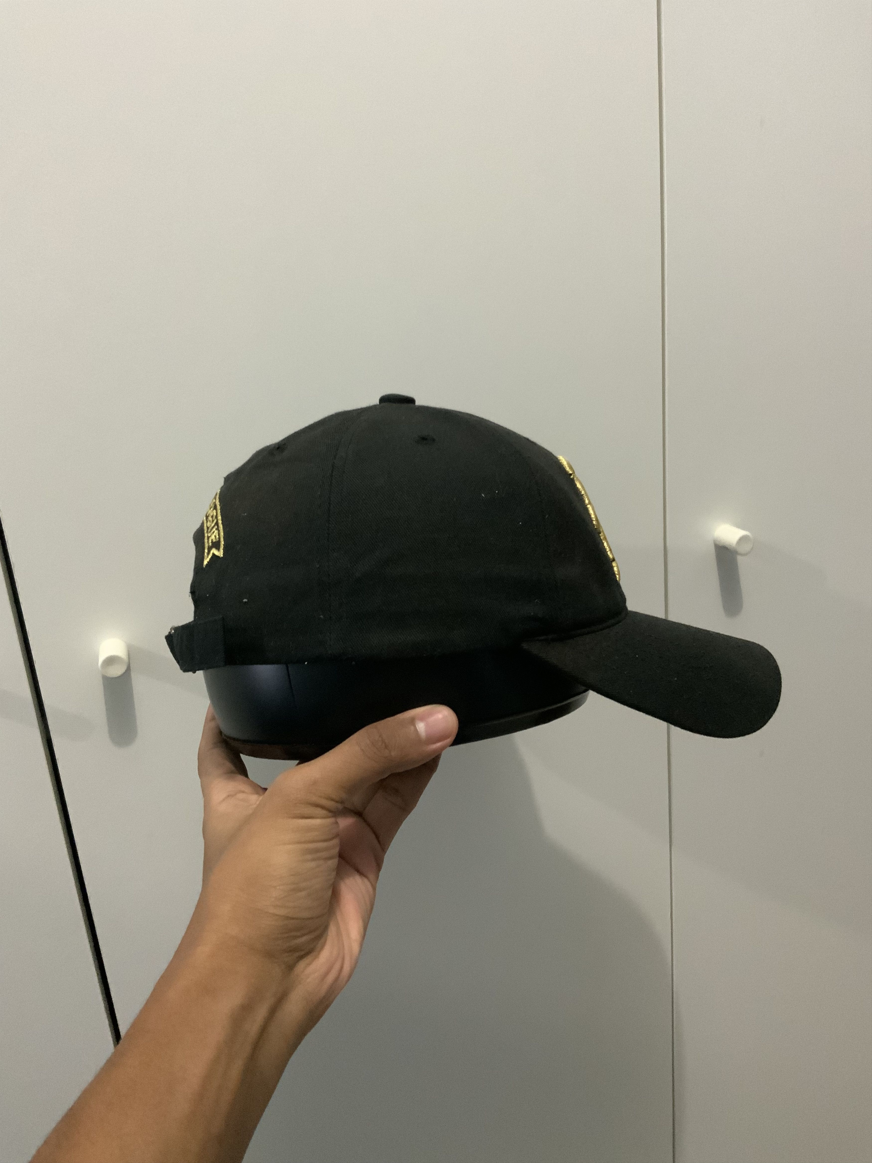 Vintage LK Premier League Sinuga Embroidery Hat/Cap Size ONE SIZE - 2 Thumbnail
