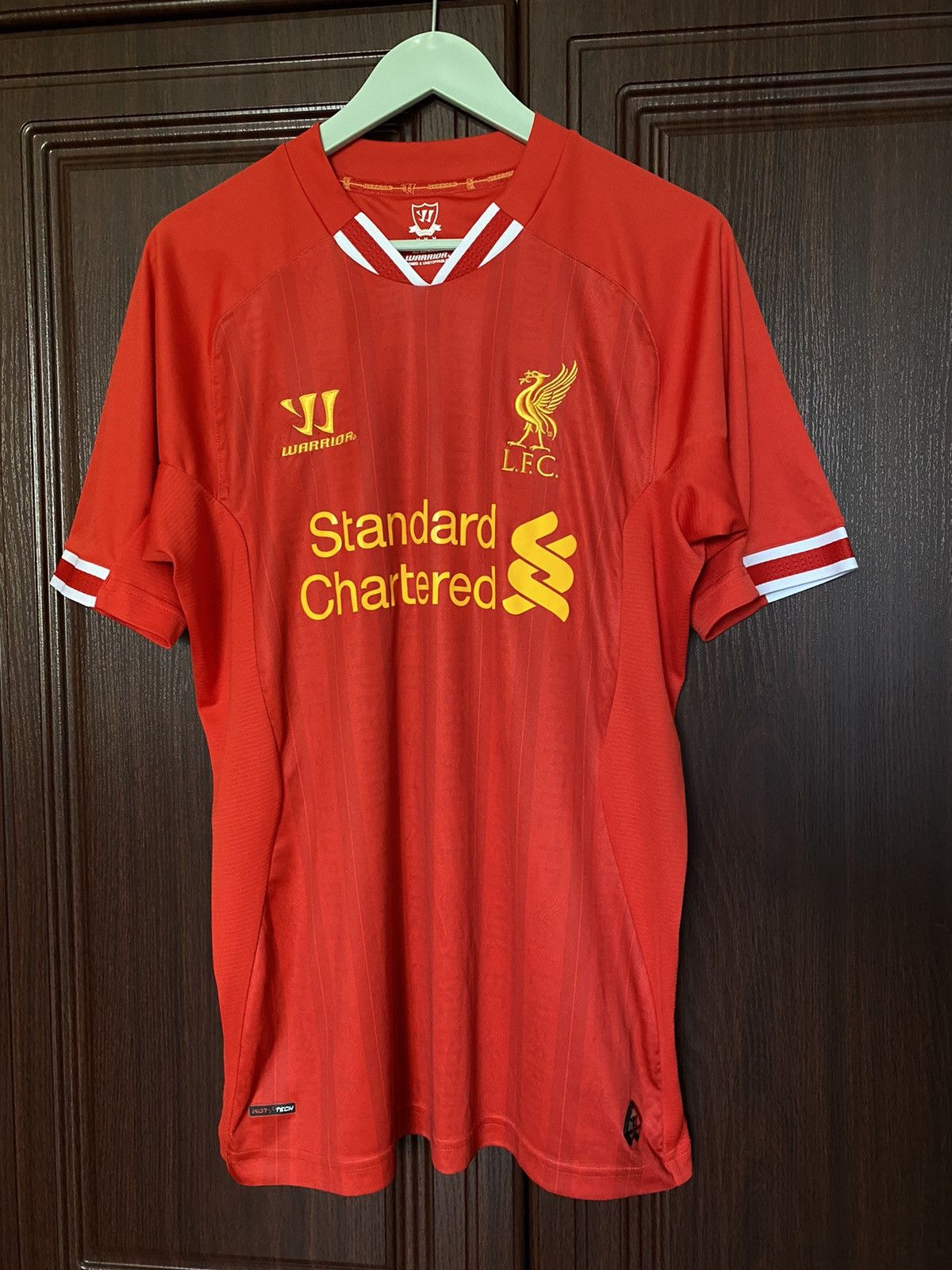 Warrior Liverpool 2013 2014 Soccer Jersey PSG Arsenal United Milan Size US M / EU 48-50 / 2 - 1 Thumbnail