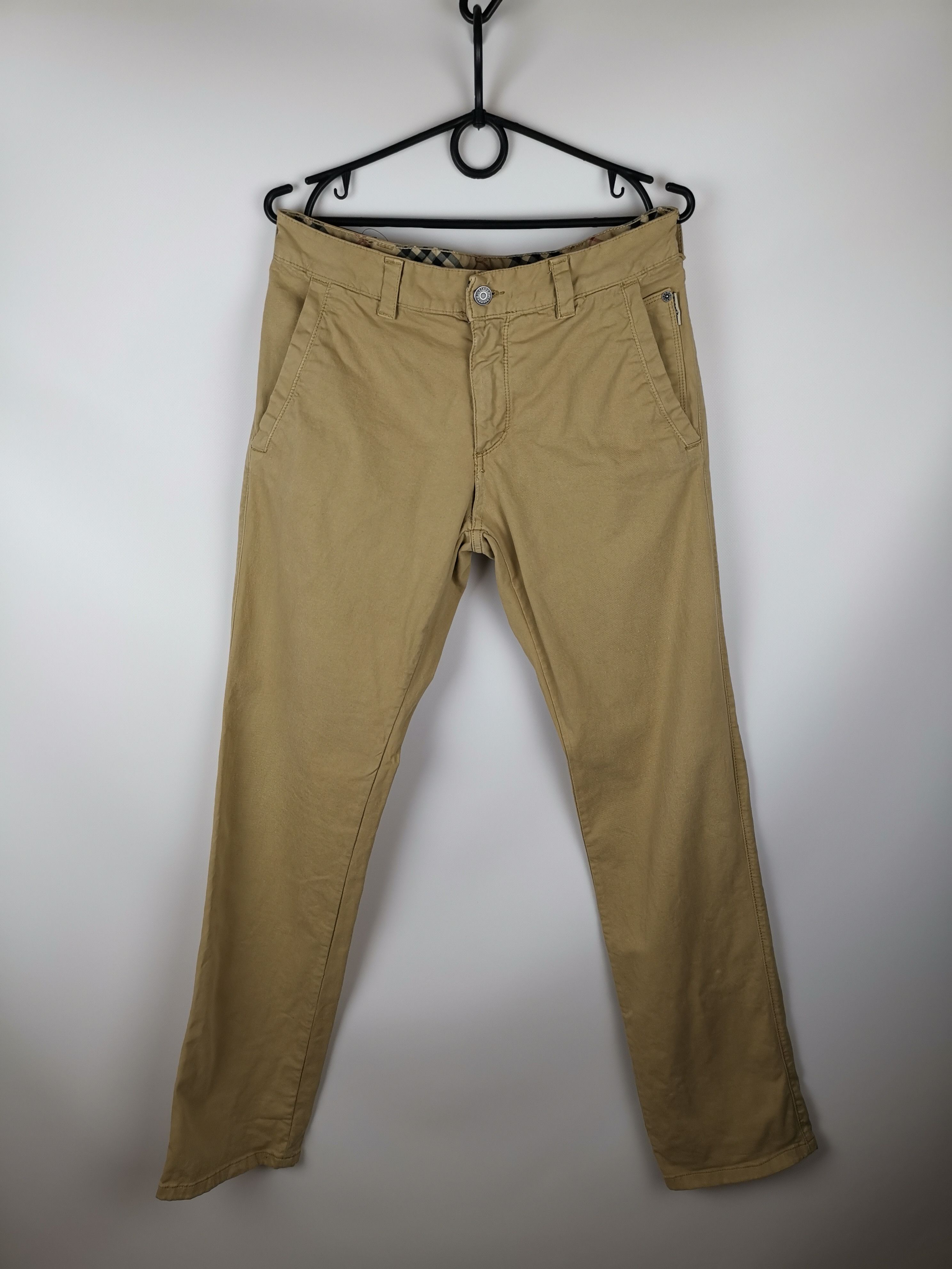 Burberry Burberry nova check beige casual logo pants Size US 30 / EU 46 - 1 Thumbnail