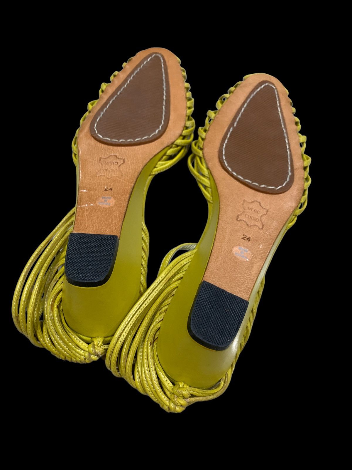 Issey Miyake TSUMORI CHISATO HAWAIIAN STYLE FRINGE SANDAL SHOES Size US 6 / IT 36 - 5 Thumbnail
