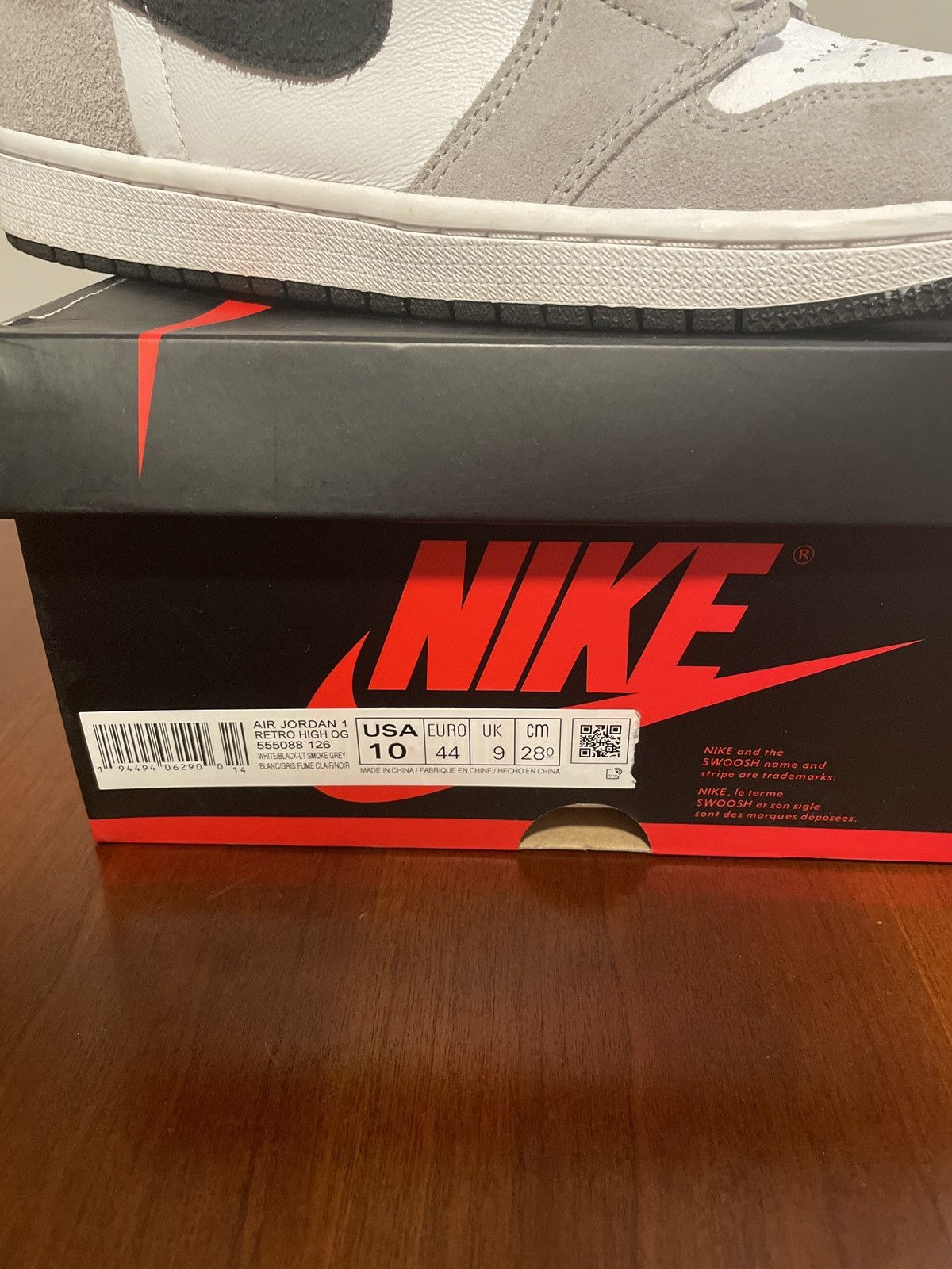 Jordan Brand Air Jordan 1 Retro High OG Smoke Grey Size US 10 / EU 43 - 6 Thumbnail