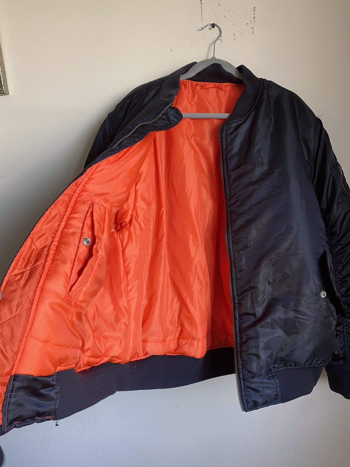 Vintage Vintage Military Bomber jacket Size US L / EU 52-54 / 3 - 5 Thumbnail