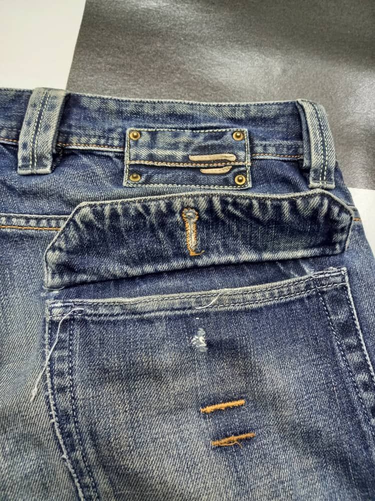 Diesel Diesel Industry Denim Division a little Distressed Size US 32 / EU 48 - 10 Thumbnail