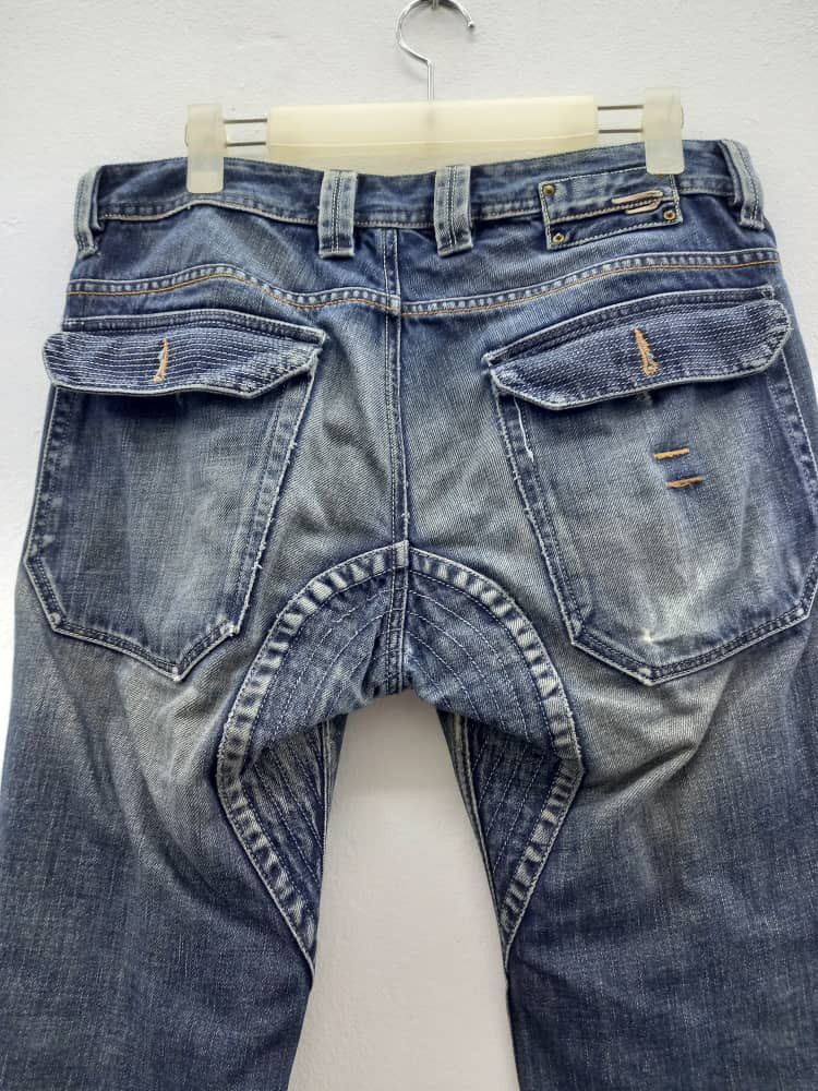 Diesel Diesel Industry Denim Division a little Distressed Size US 32 / EU 48 - 6 Thumbnail