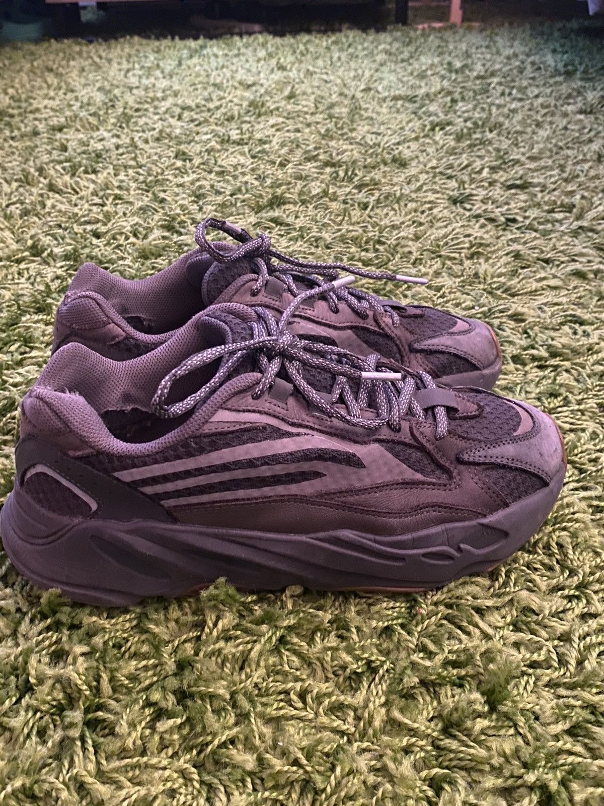 Adidas × Kanye West Yeezy Boost 700 V2 Geode 2019 Size US 8 / EU 41 - 4 Thumbnail