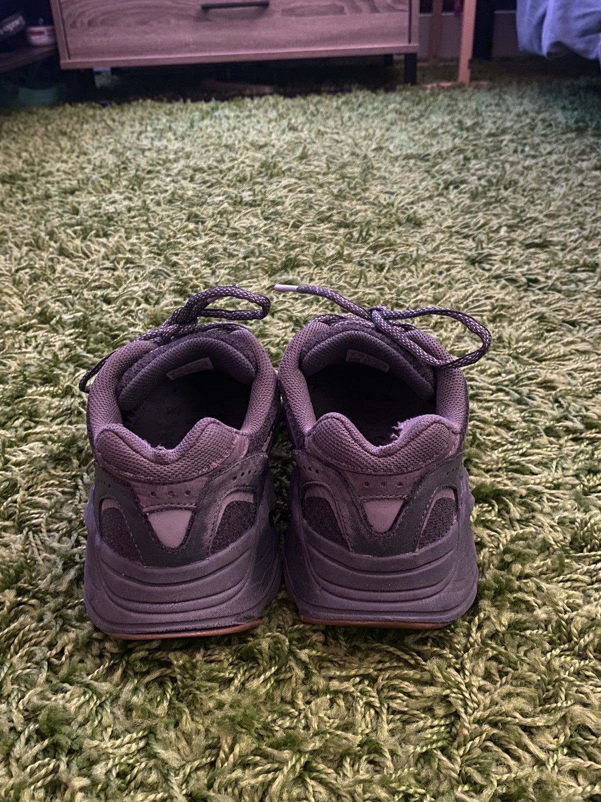 Adidas × Kanye West Yeezy Boost 700 V2 Geode 2019 Size US 8 / EU 41 - 5 Thumbnail