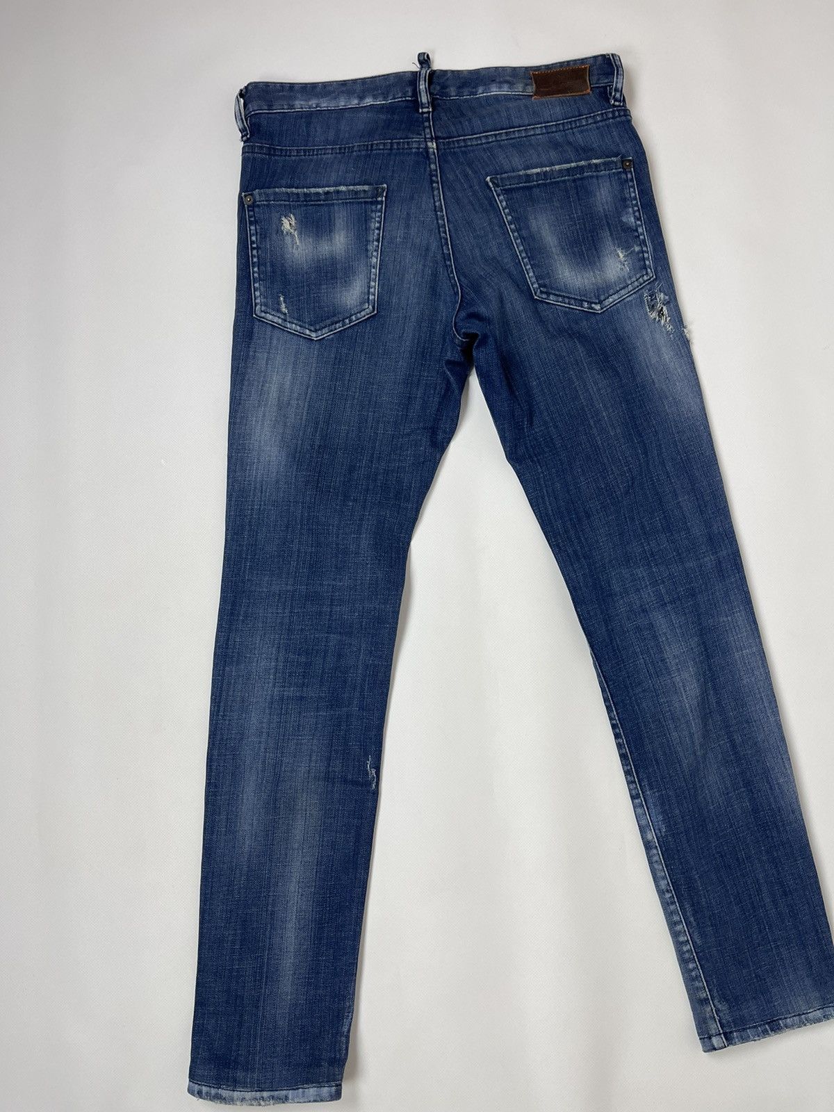 Dsquared2 Dsquared vintage blue faded distressed denim jeans Italy Size US 30 / EU 46 - 17 Thumbnail