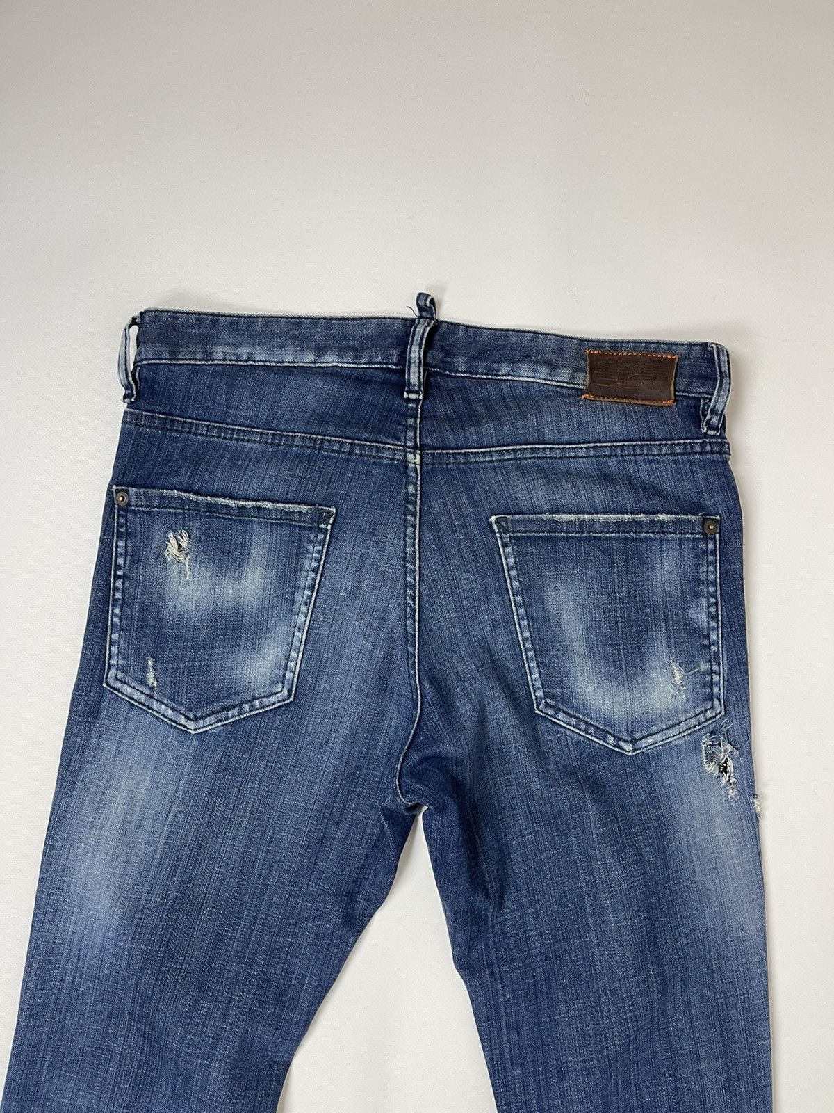 Dsquared2 Dsquared vintage blue faded distressed denim jeans Italy Size US 30 / EU 46 - 15 Thumbnail